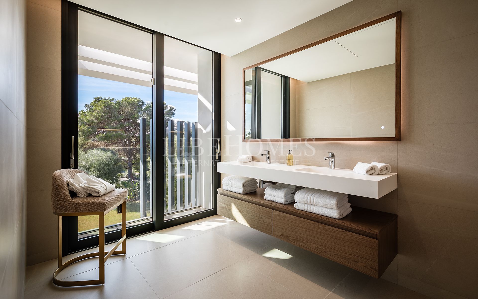 Villa moderna en el exclusivo enclave de Kings and Queens, Sotogrande