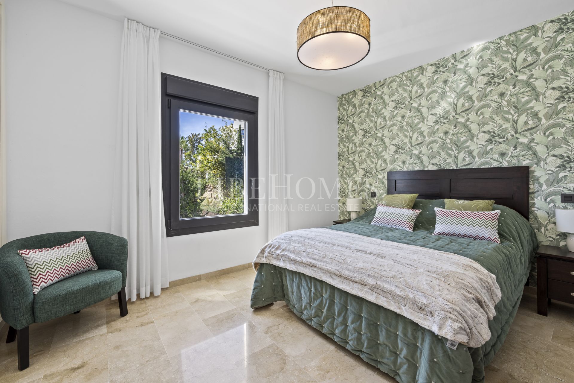 Villa moderne au charme andalou à Paraíso Alto, Benahavis