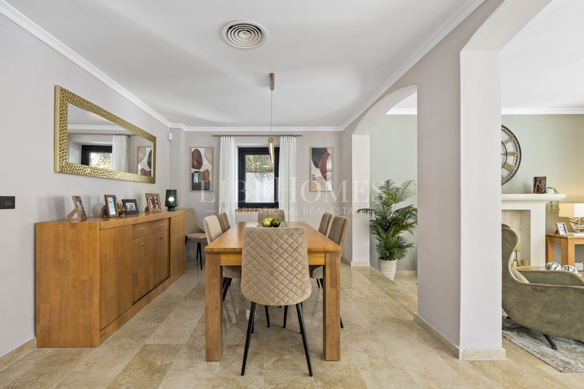 Villa moderne au charme andalou à Paraíso Alto, Benahavis