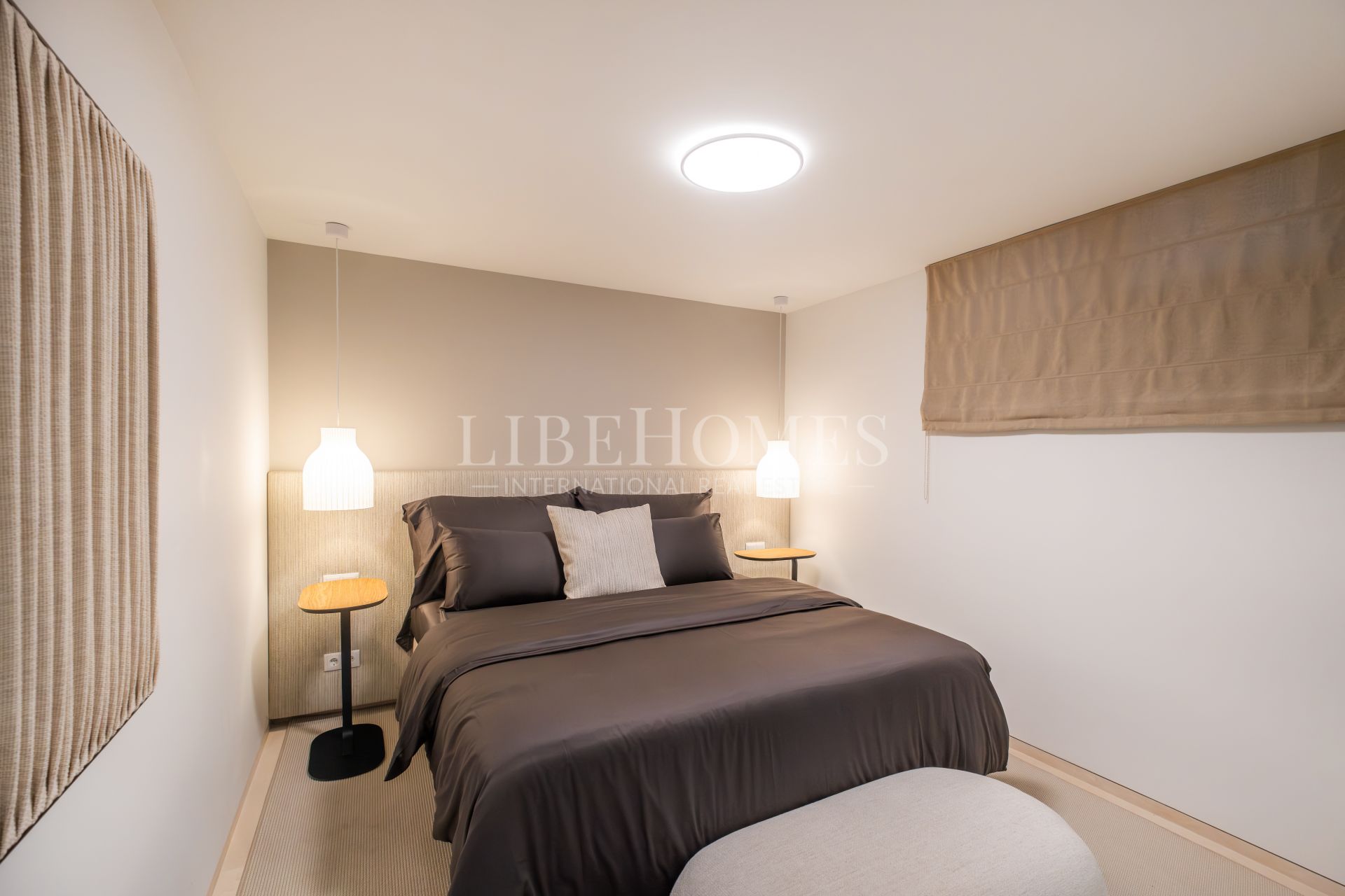 Modern luxury villa in El Paraiso, New Golden Mile, Estepona