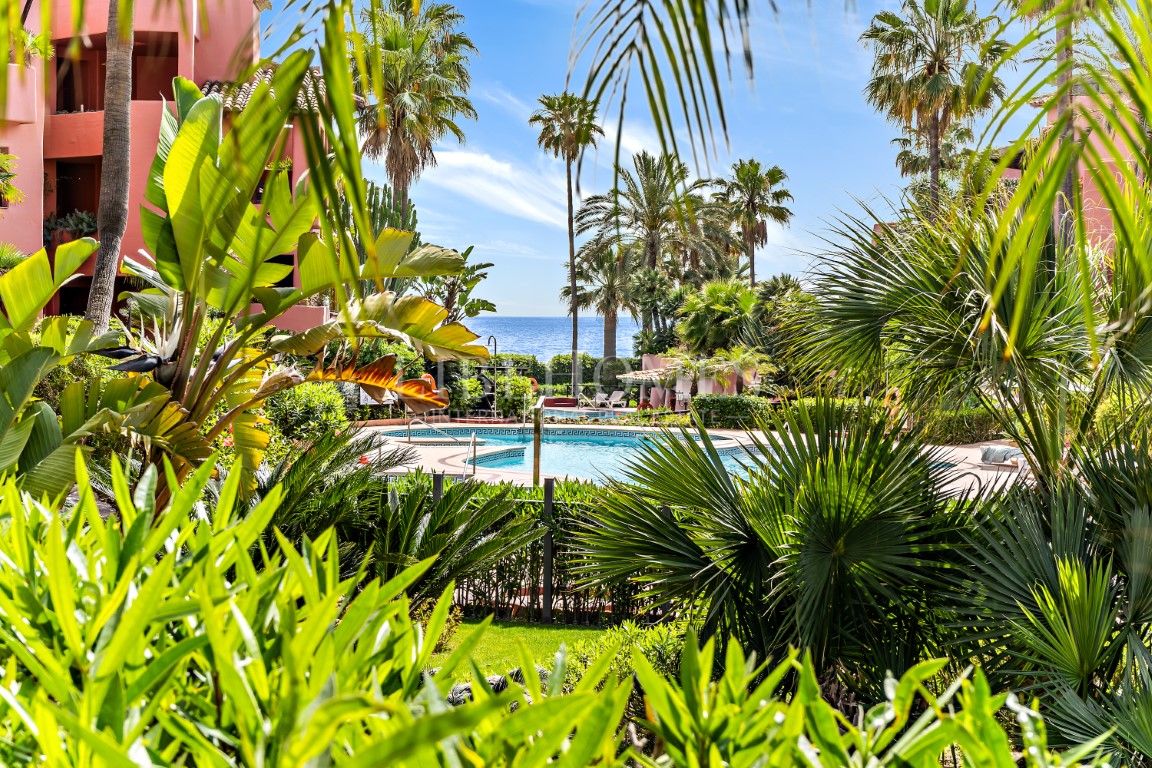 Appartement de luxe au rez-de-chaussée, New Golden Mile, Estepona