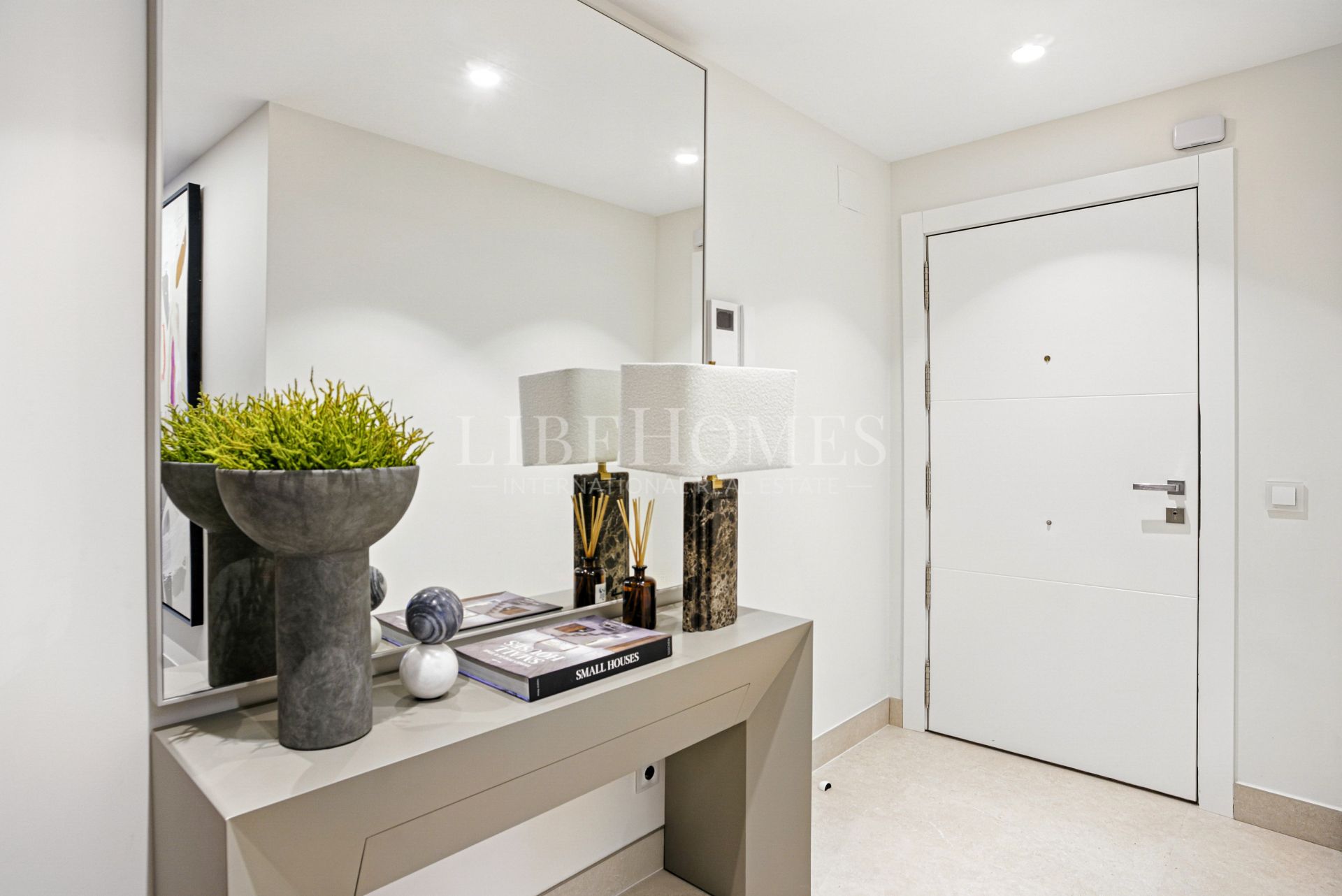 Appartement de luxe au rez-de-chaussée, New Golden Mile, Estepona