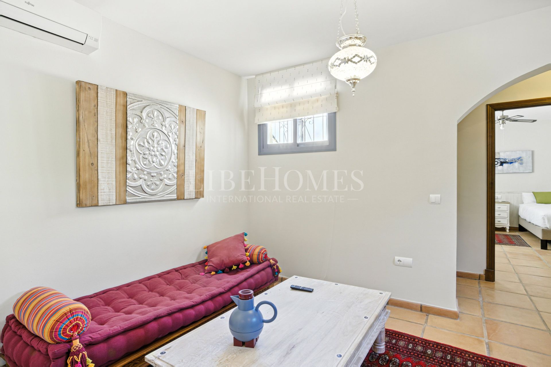 Вилла на продажу в Estepona Hills, Эстепона (вся)