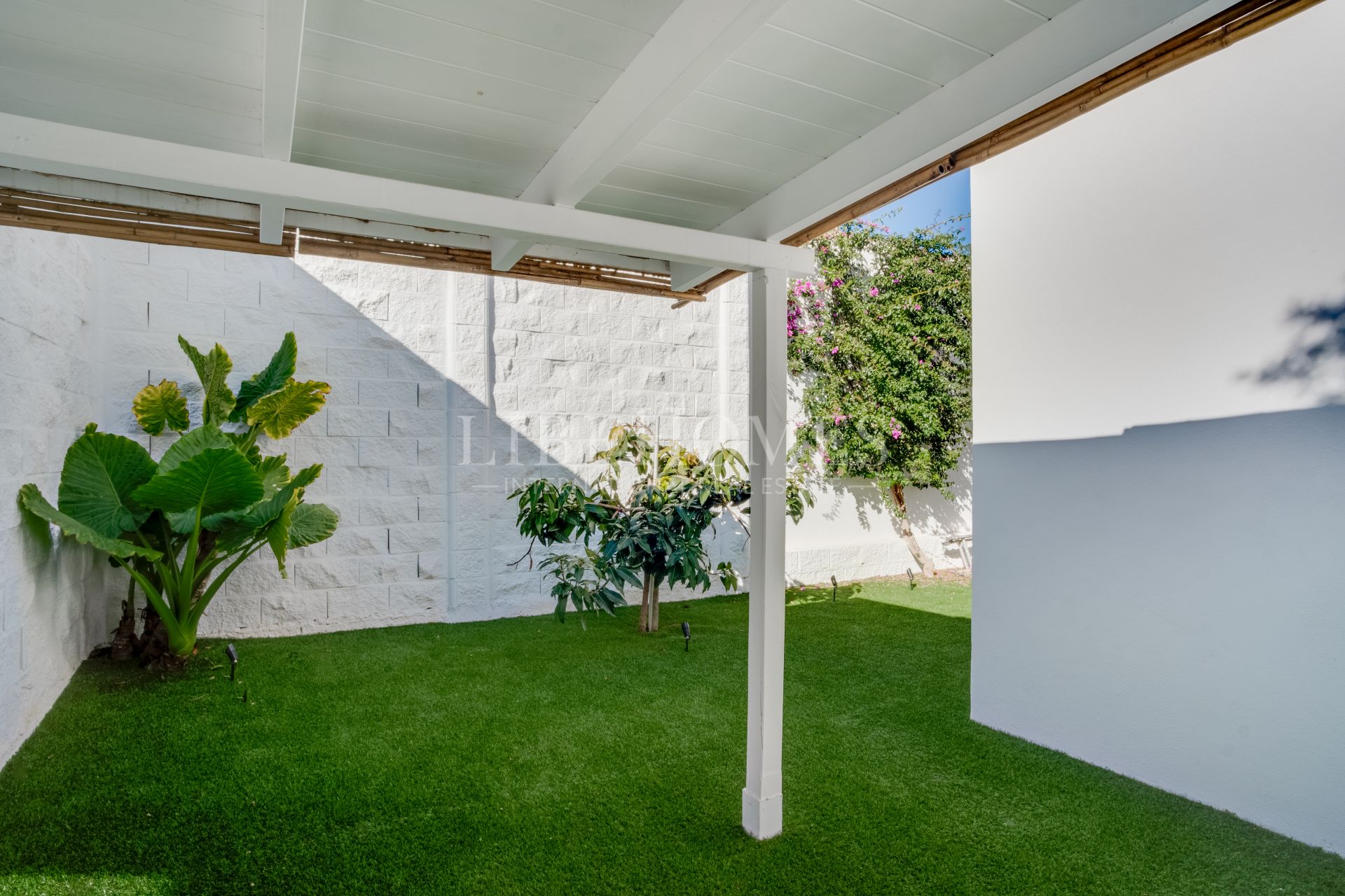 Stunning, modern-style beachside villa, New Golden Mile, Estepona