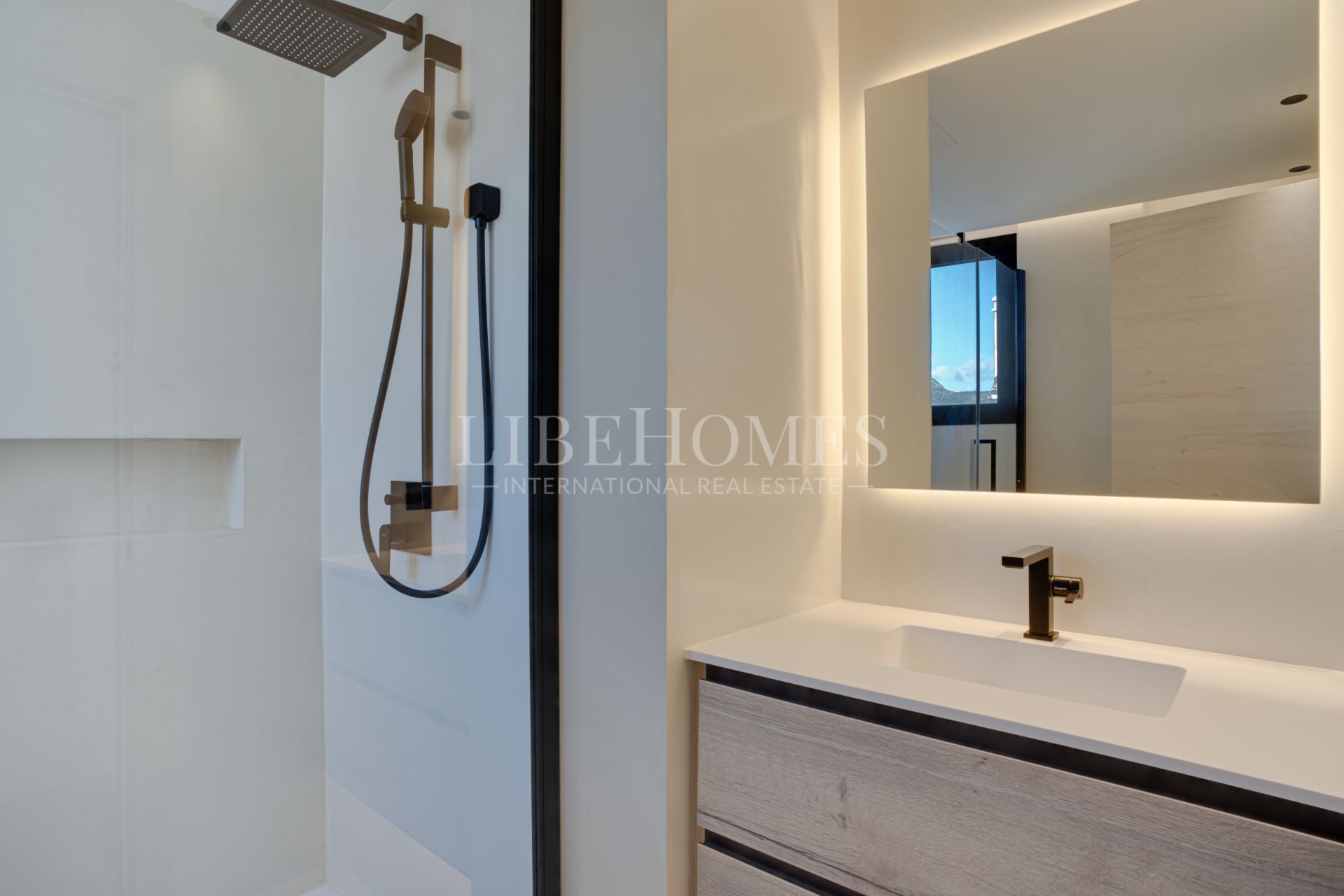 Stunning, modern-style beachside villa, New Golden Mile, Estepona