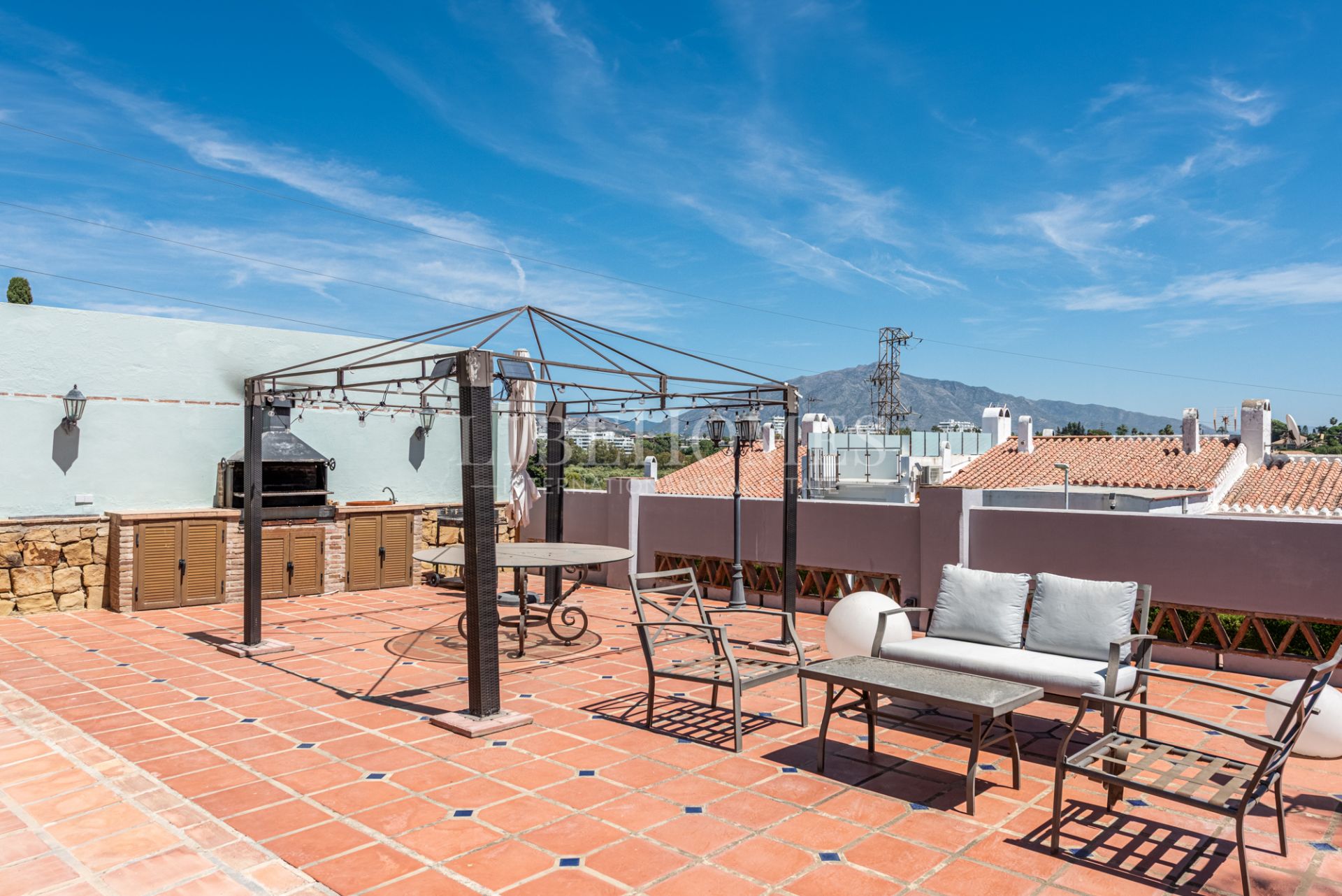 Confortable villa familiale andalouse sur le New Golden Mile, Estepona