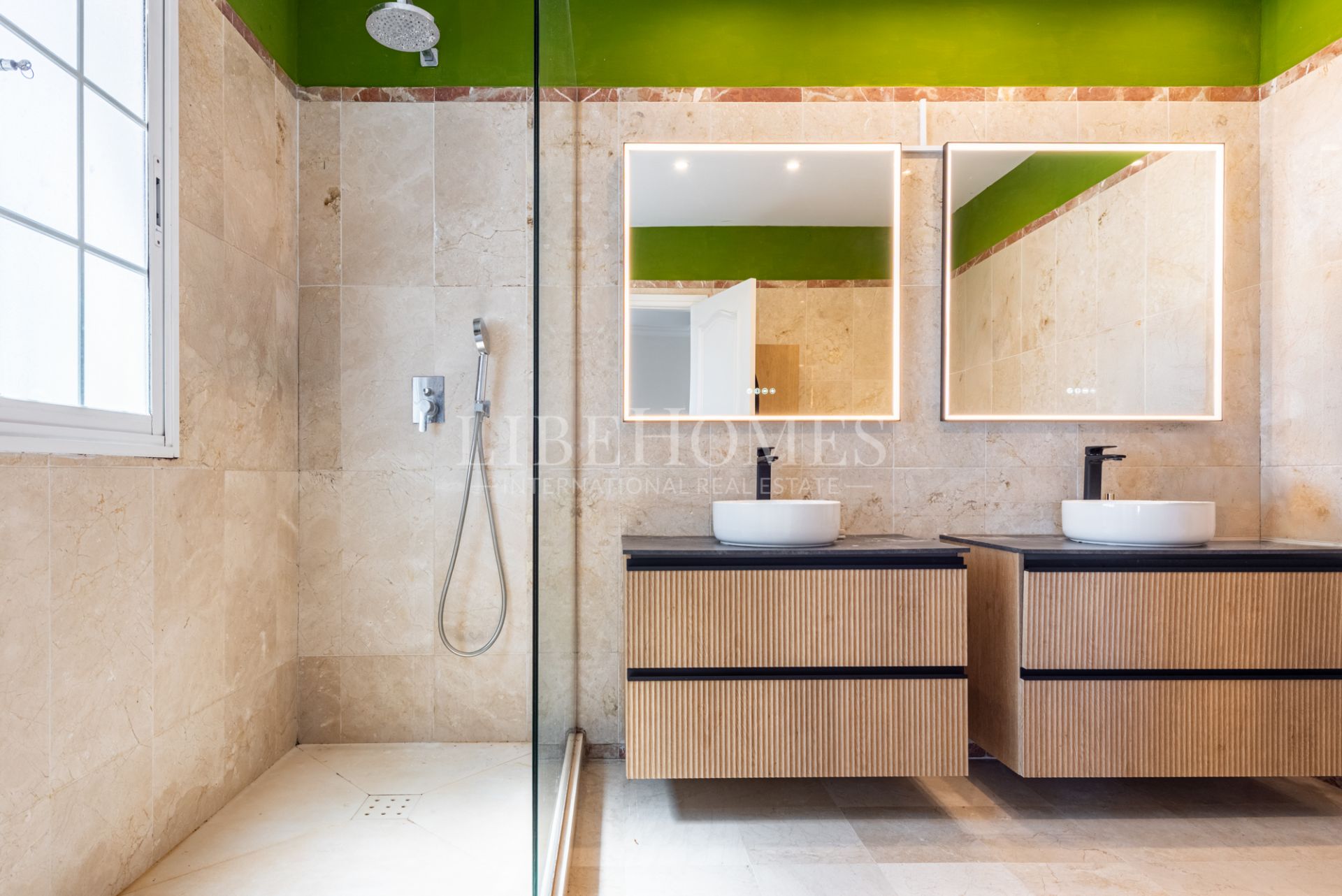 Confortable villa familiale andalouse sur le New Golden Mile, Estepona