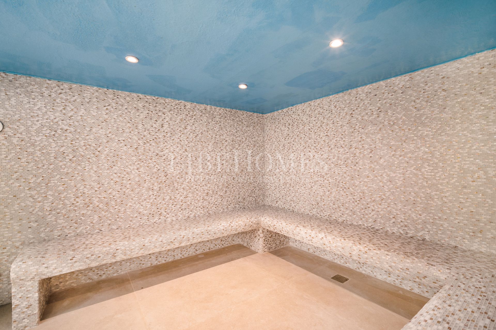 Villa con impresionantes vistas al mar, Hacienda Las Chapas, Marbella