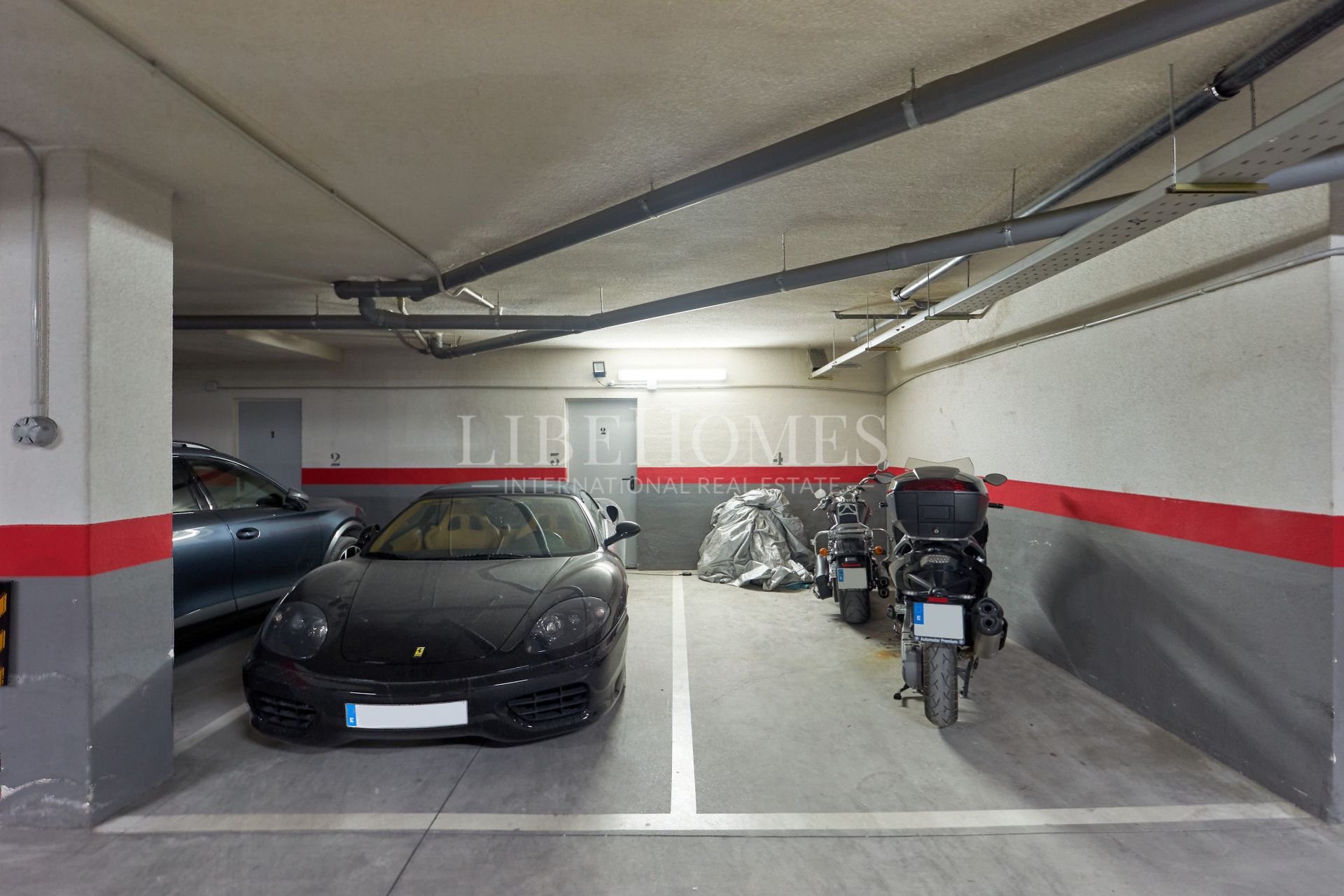 Пентхаус на продажу в ВОСТОЧНАЯ ЭСТЕПОНА, Эстепона (вся)