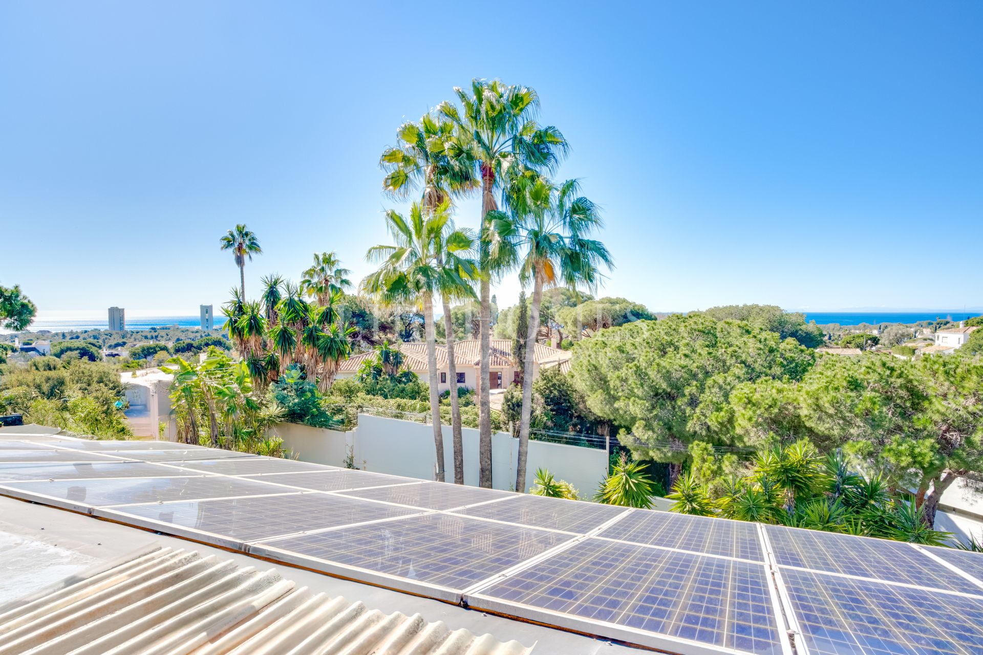 Eight bedroom villa with panoramic sea views in Elviria, Marbella