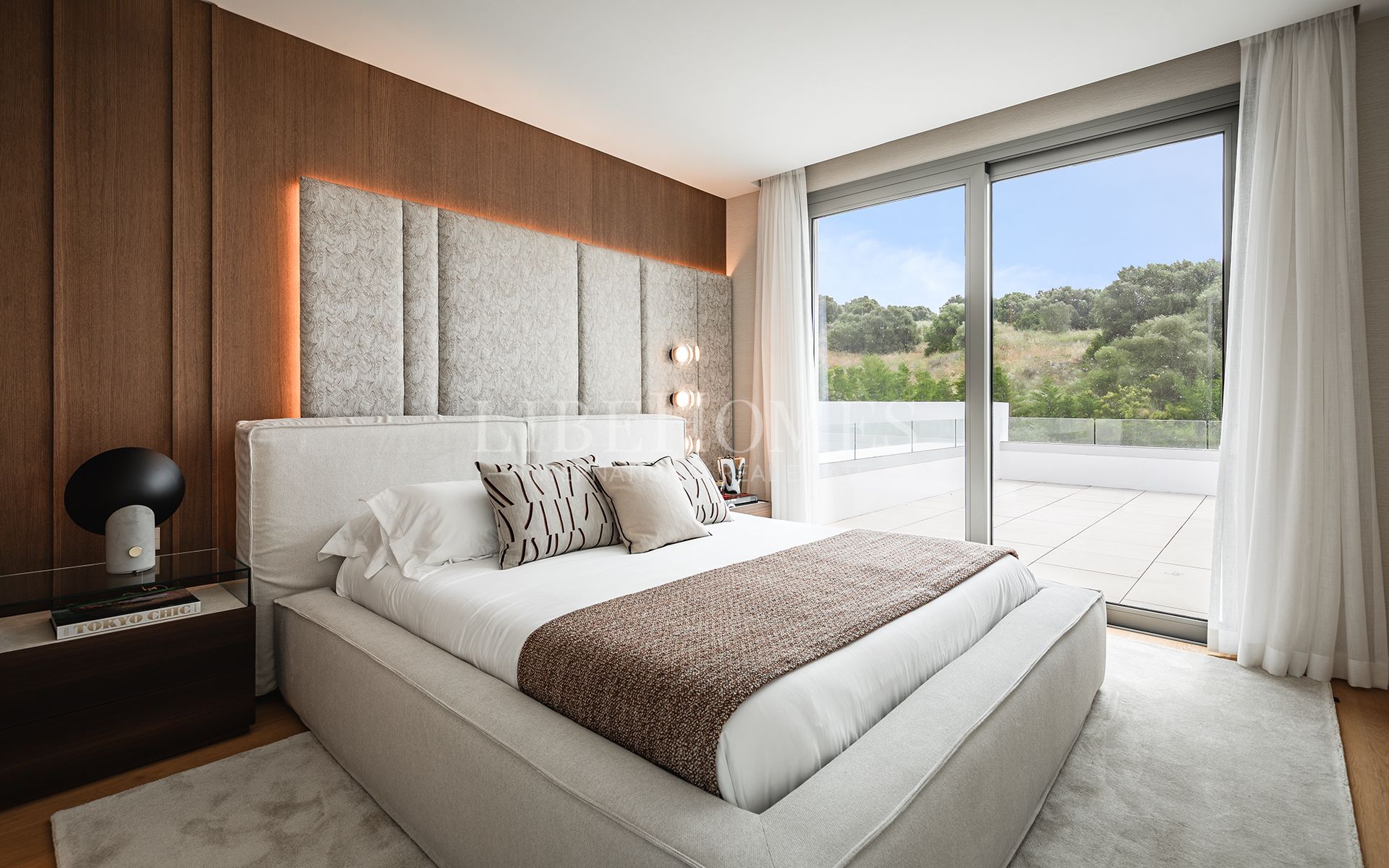 New modern villa close to El Paraiso Golf, New Golden Mile, Estepona