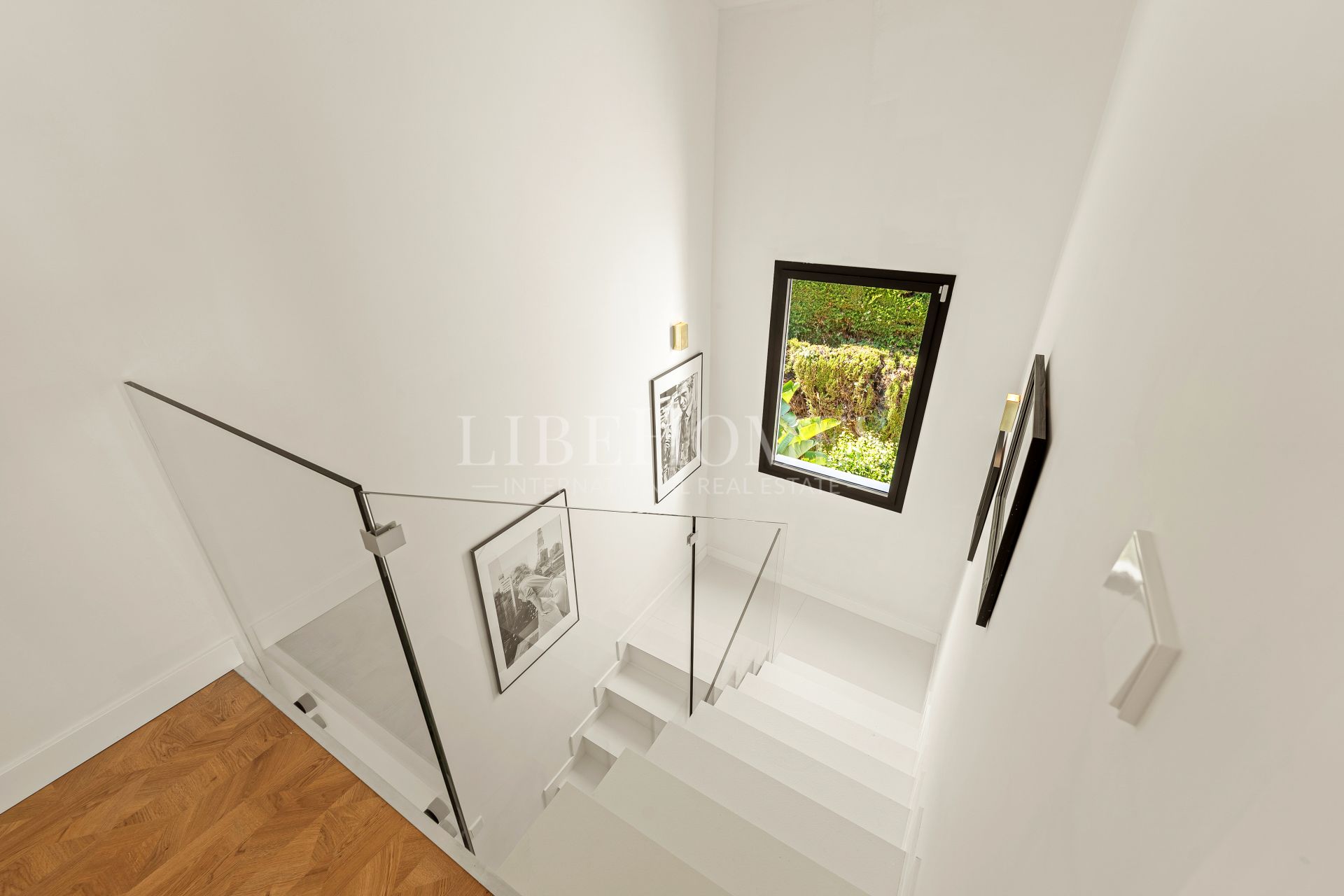 Вилла на продажу в Marbella Country Club, Новая Андалусия