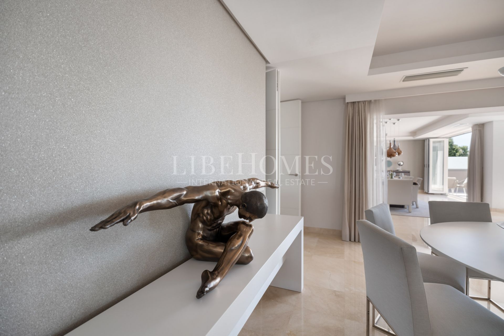 Вилла на продажу в Новая Андалусия