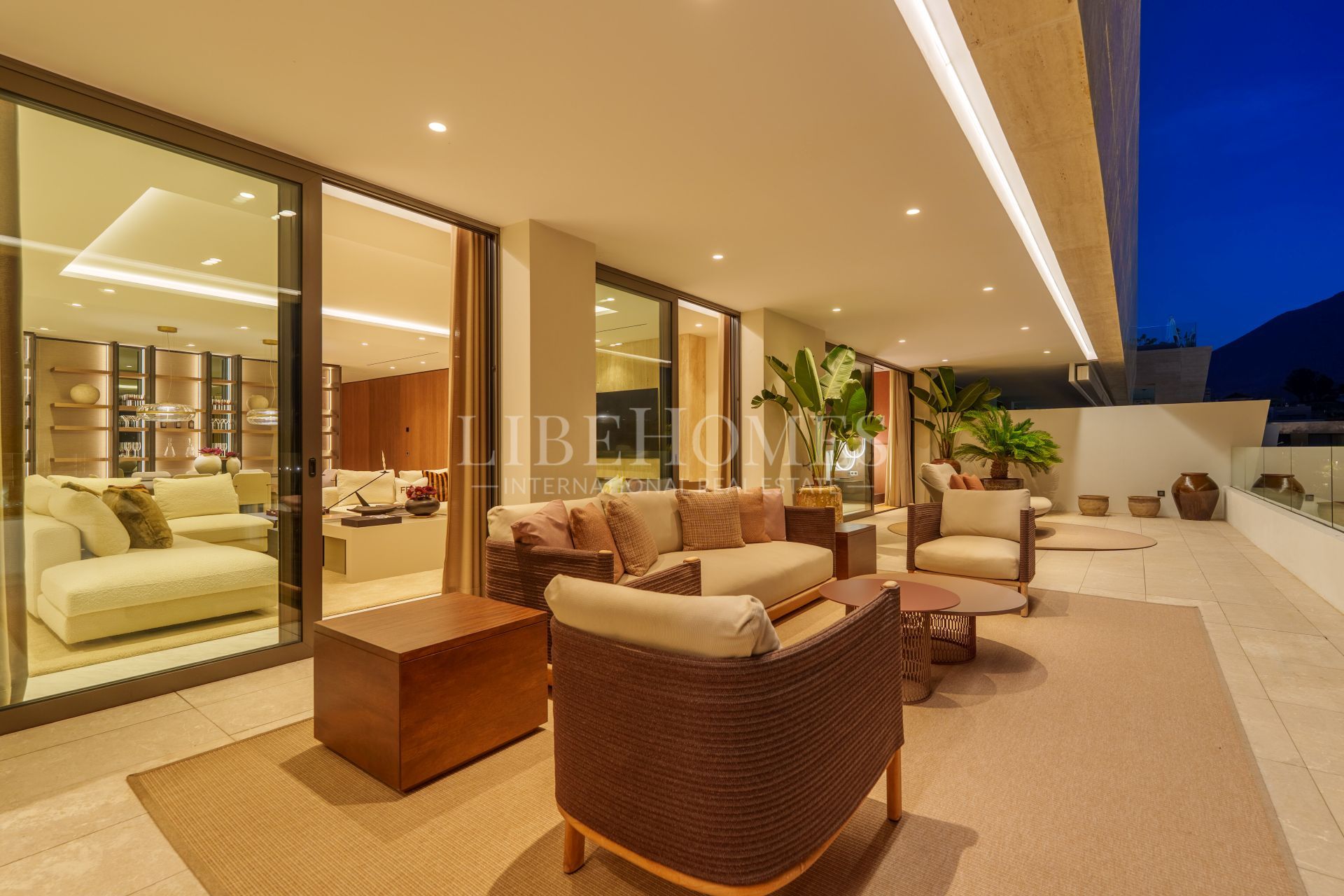 Ático dúplex en complejo de lujo en la Milla de Oro de Marbella