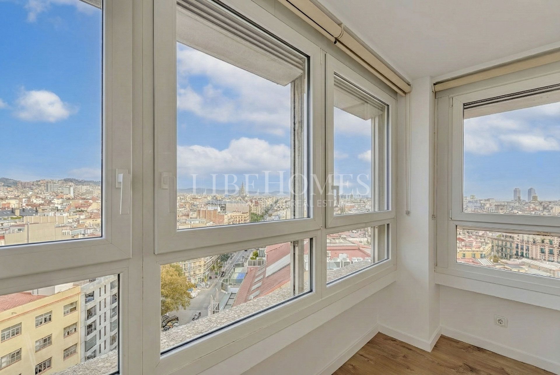 Appartement au centre de Barcelone, vue panoramique sur ville et mer