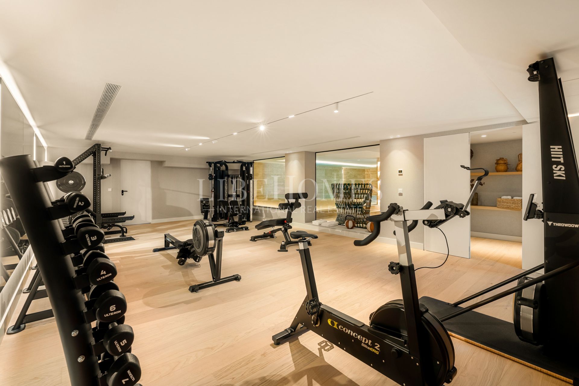 Spectacular new villa in Aloha Golf area, Nueva Andalucia, Marbella