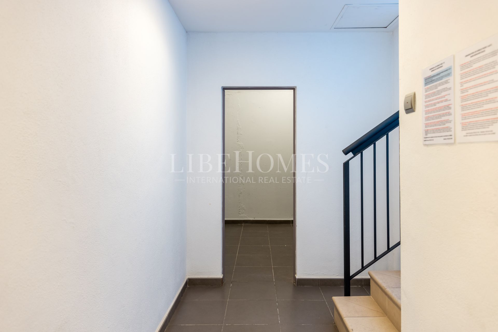 Appartement avec vue panoramique sur le golf à Los Arqueros, Benahavis