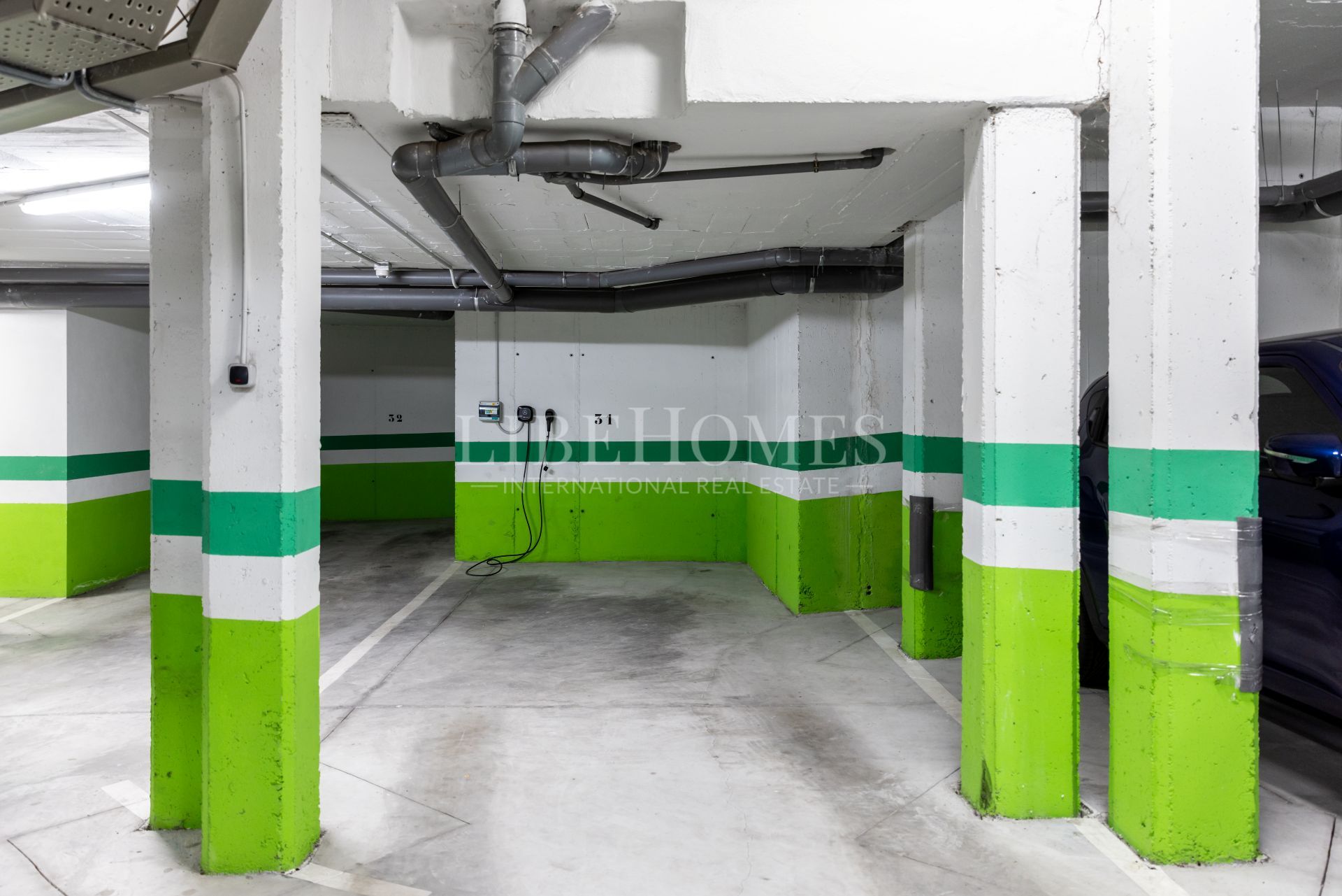 Appartement avec vue panoramique sur le golf à Los Arqueros, Benahavis