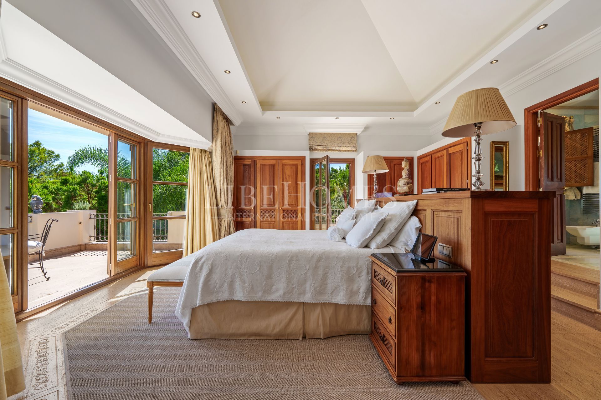 Villa andaluza en Las Lomas del Marbella Club, Marbella Milla de Oro