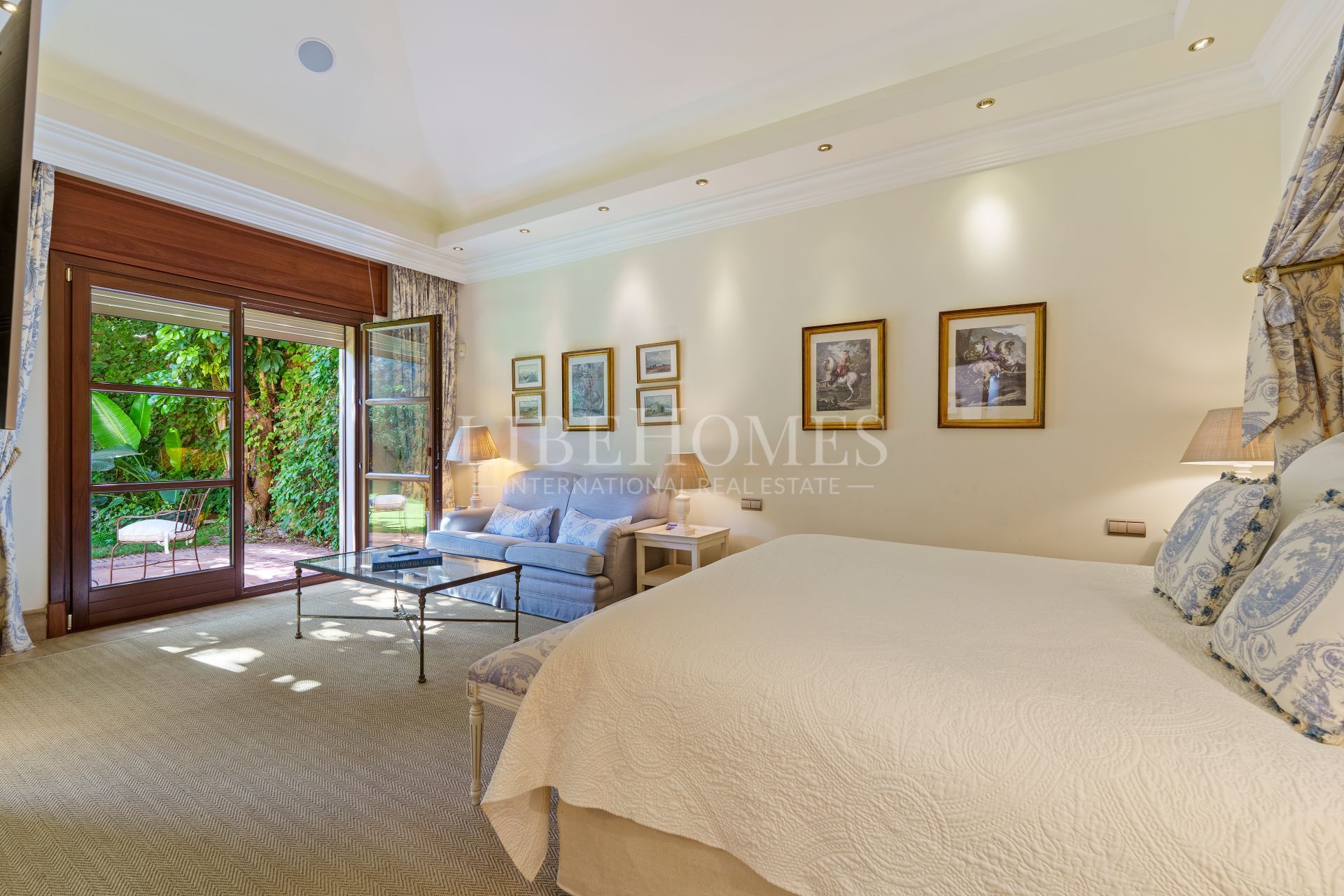 Villa andaluza en Las Lomas del Marbella Club, Marbella Milla de Oro