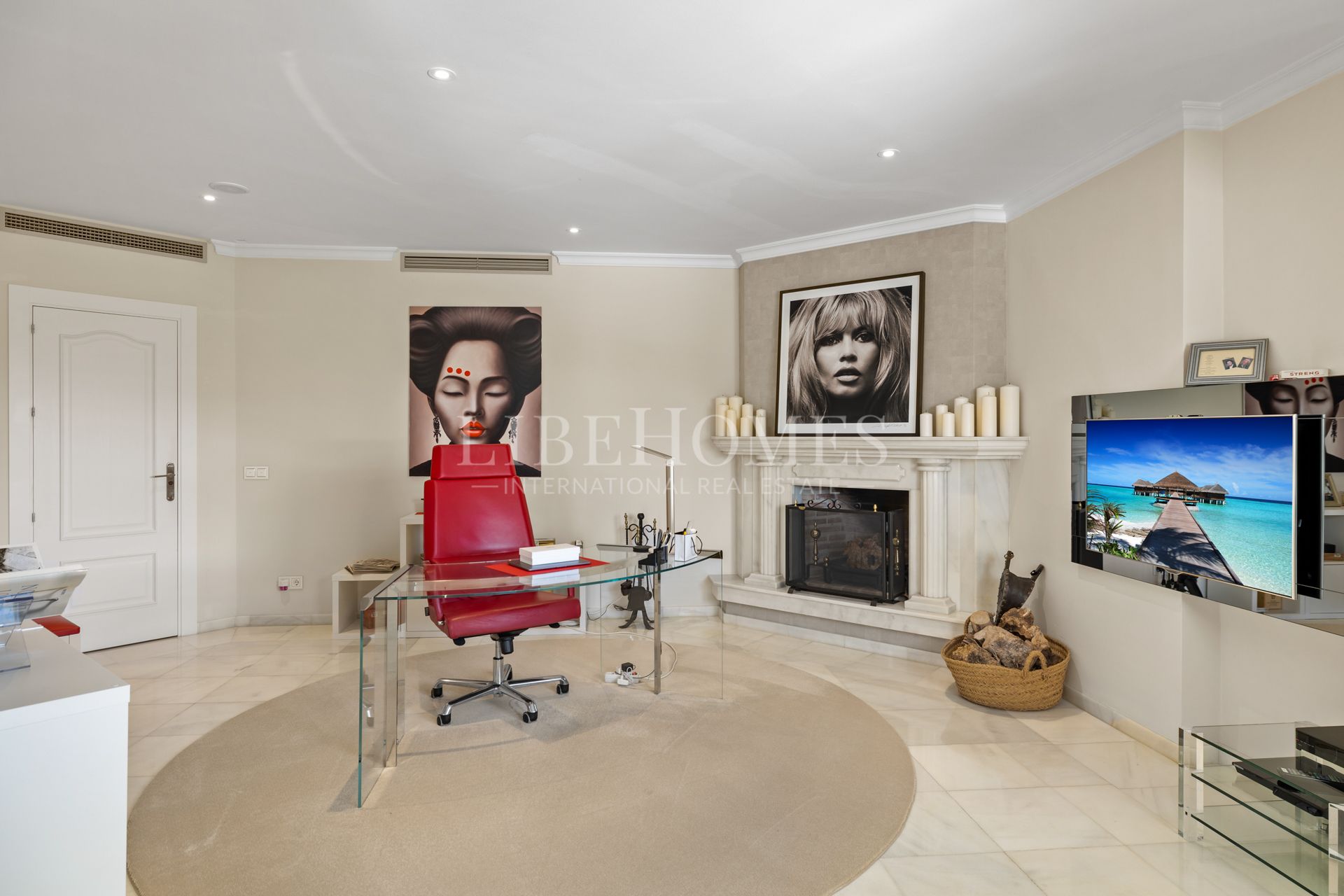 Villa totalement rénovée construite à La Cerquilla, Nueva Andalucia, Marbella