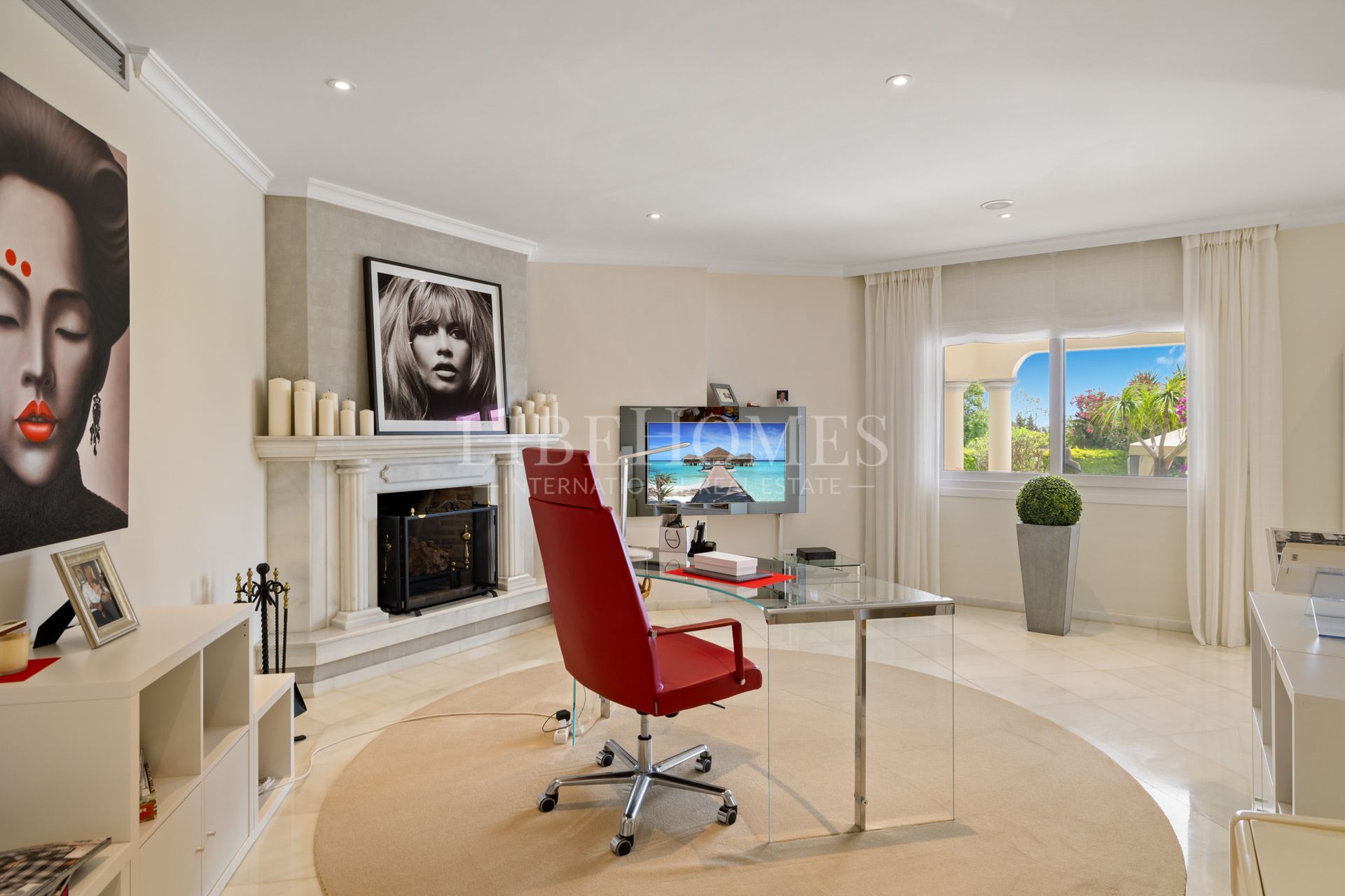 Villa totalement rénovée construite à La Cerquilla, Nueva Andalucia, Marbella