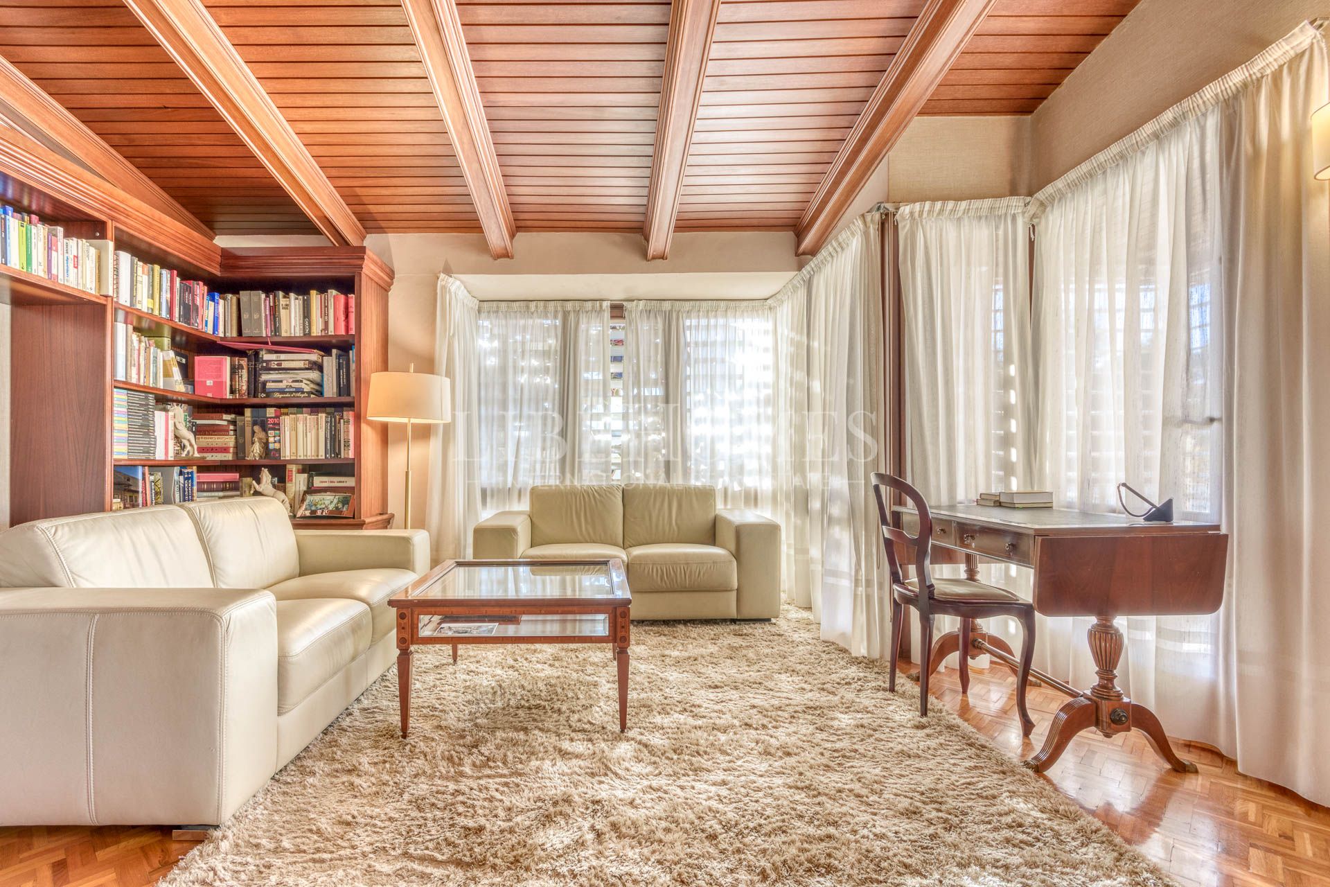 Demeure idéale pour investisseurs à Rosas, Costa Brava, près de la mer