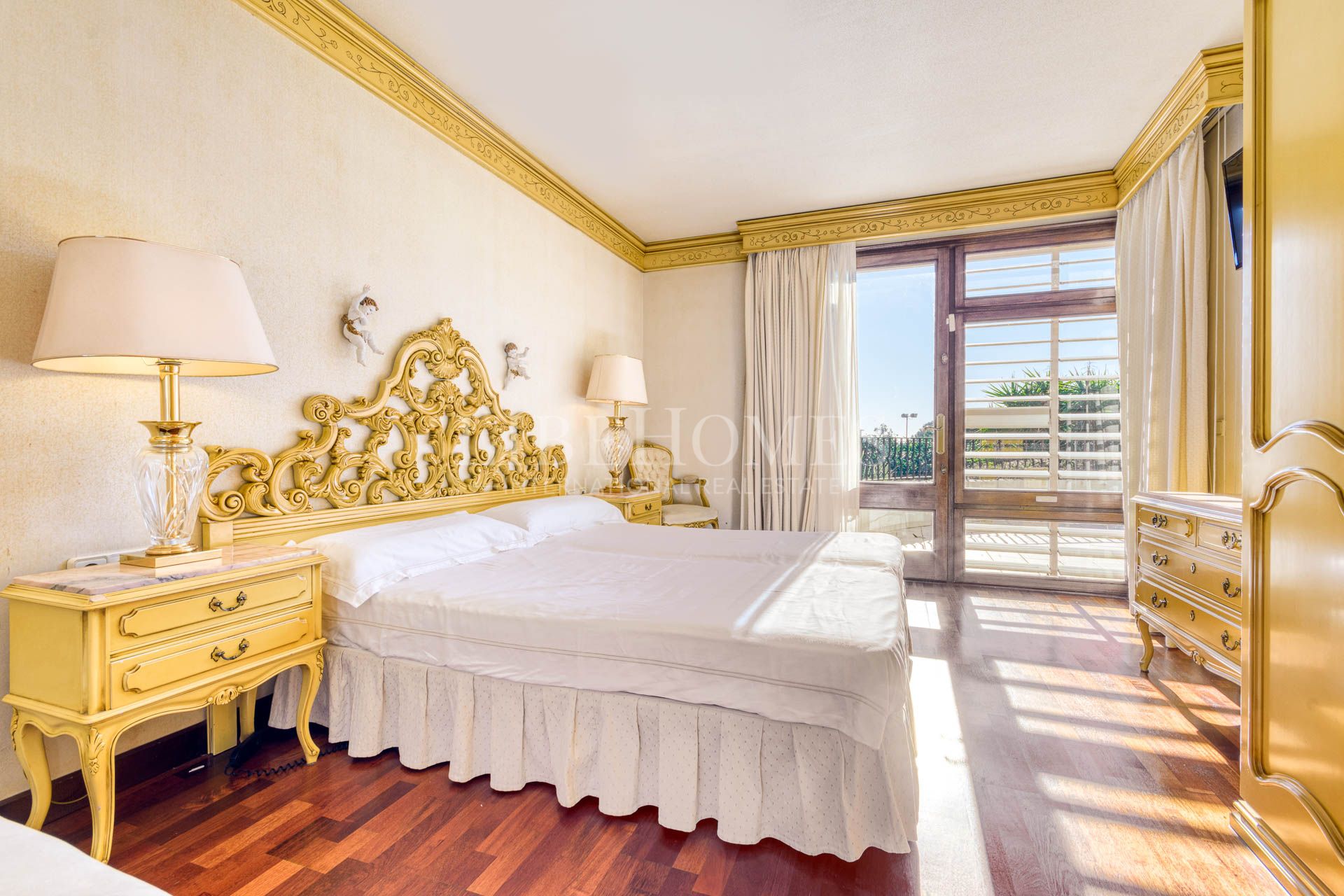 Demeure idéale pour investisseurs à Rosas, Costa Brava, près de la mer