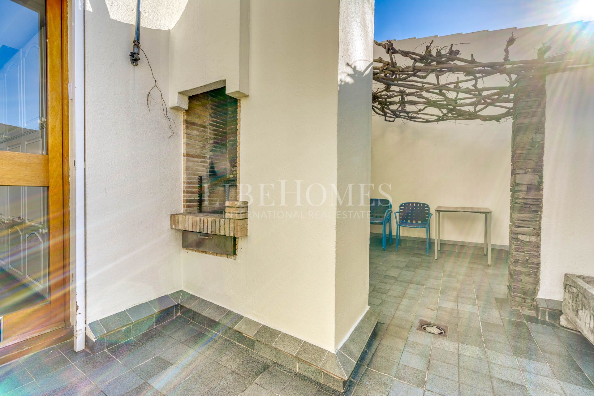 Demeure idéale pour investisseurs à Rosas, Costa Brava, près de la mer