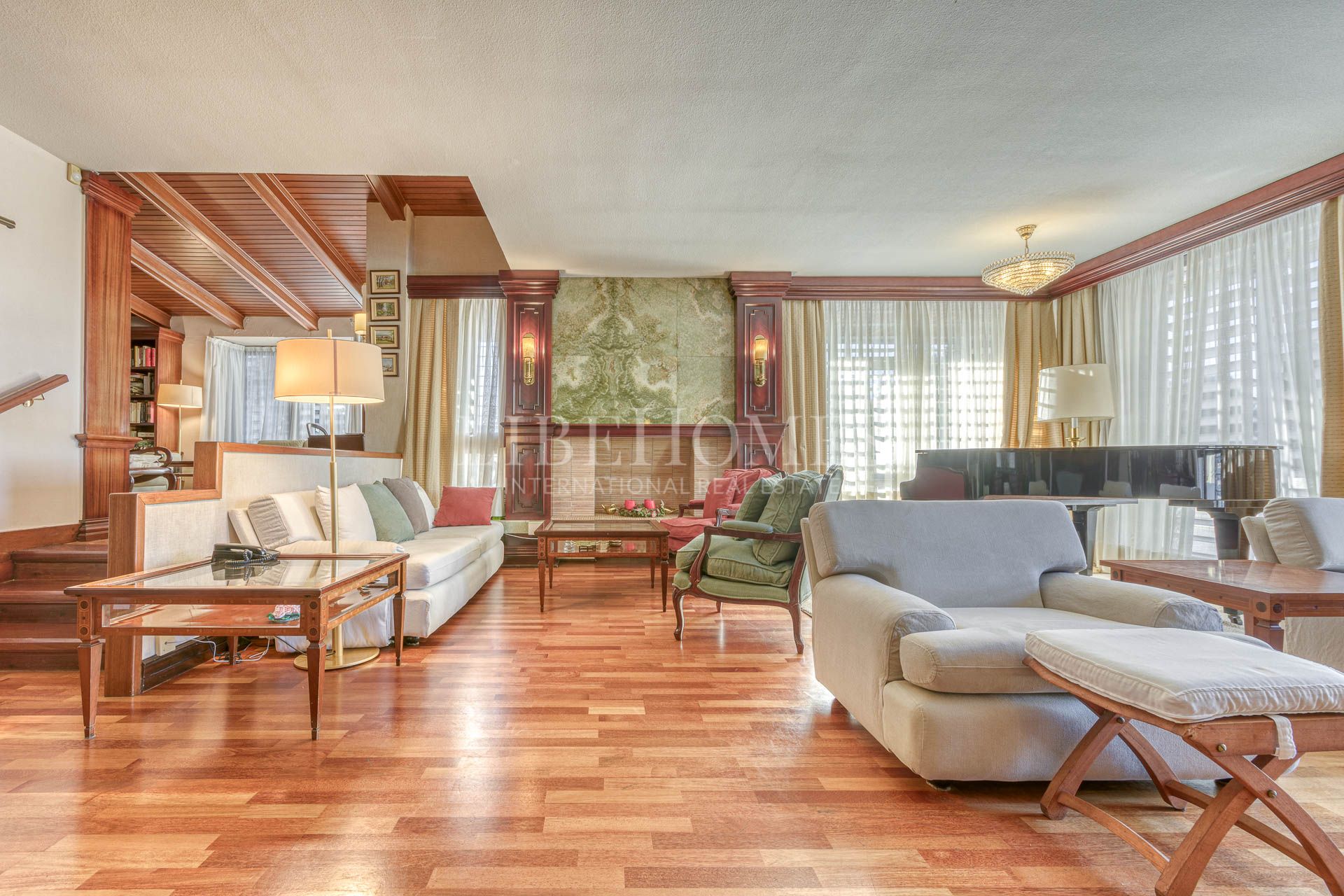 Demeure idéale pour investisseurs à Rosas, Costa Brava, près de la mer