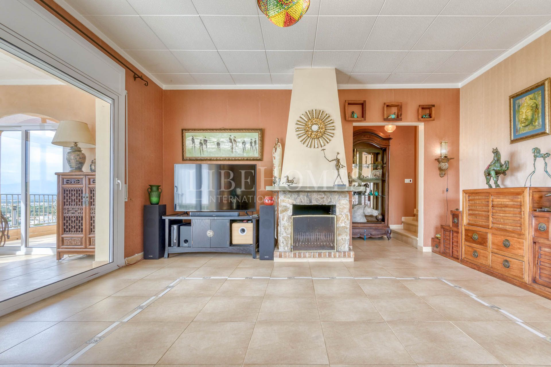 Elegant villa with breathtaking panoramic sea view in Rosas