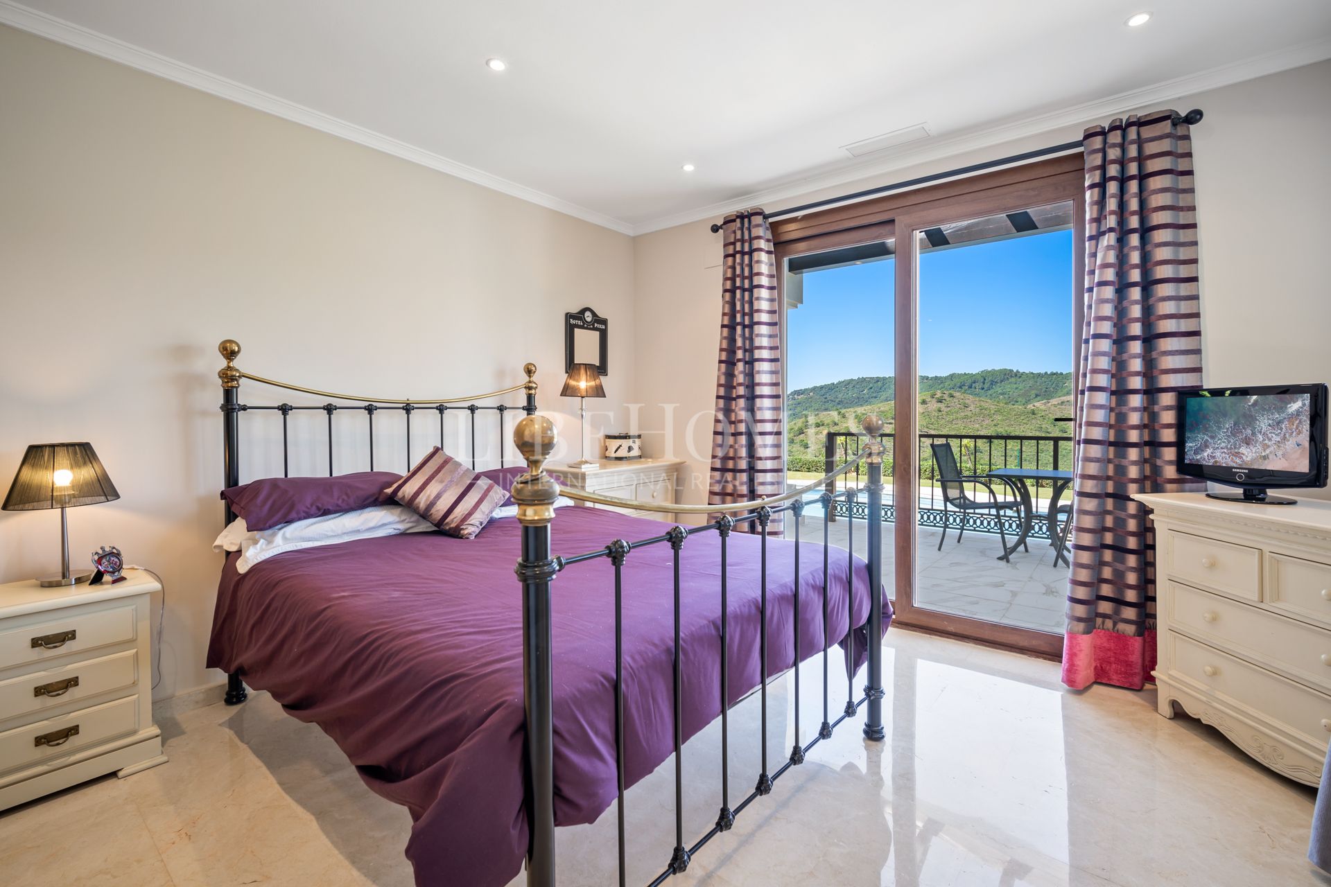 Villa avec vue spectaculaire sur la mer à Monte Mayor, Benahavis