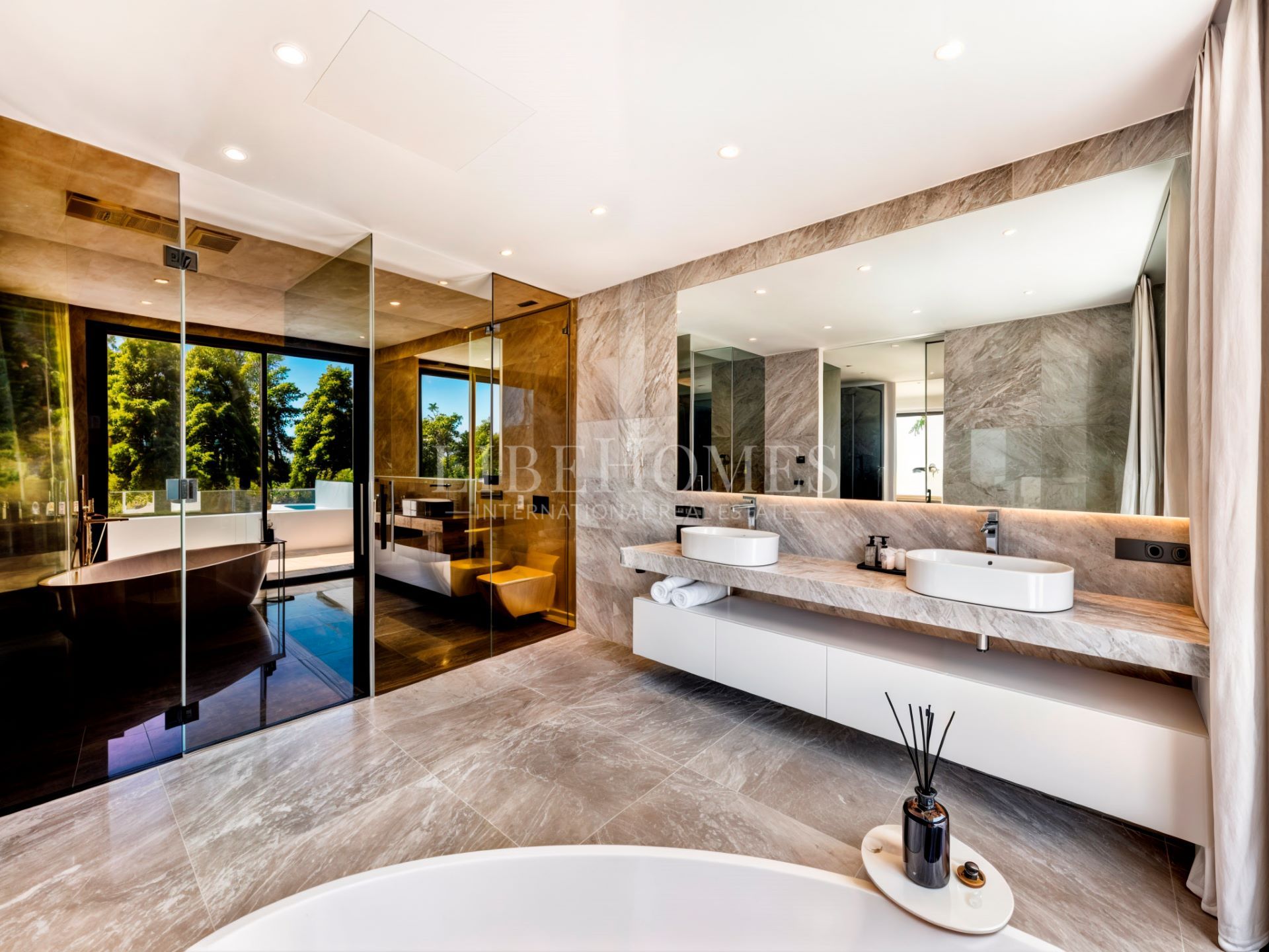 Villa nueva en Las Lomas del Marbella Club, Milla de Oro de Marbella