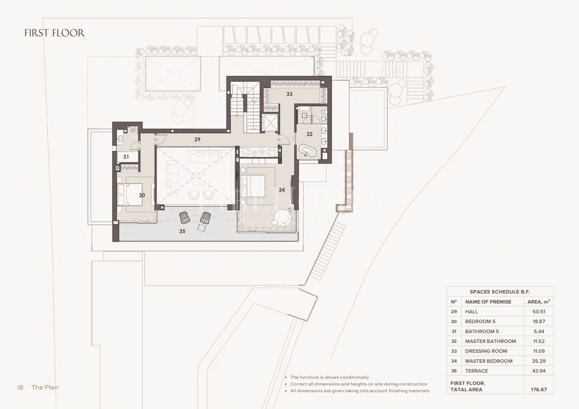 Villa de style moderne, toute neuve, vue mer, à Marbella Golden Mile