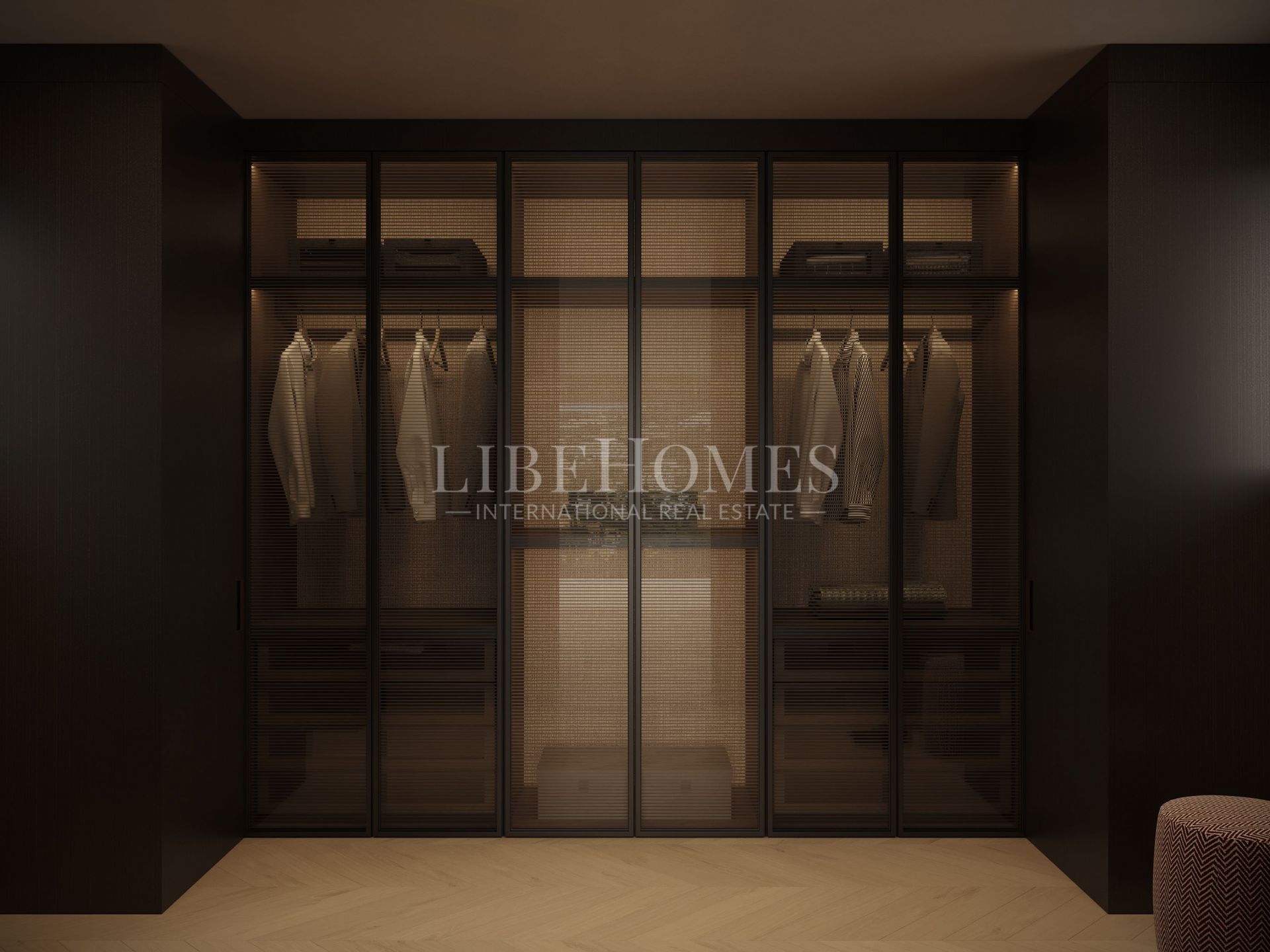 Apartamento de lujo nuevo con vistas al mar increíbles en Benahavis