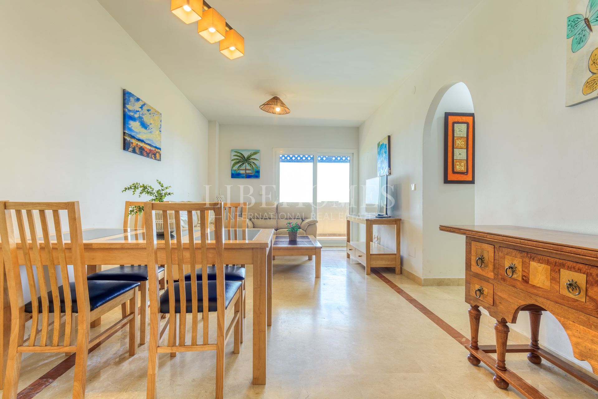 Beachfront apartment, big terrace facing the sea, La Noria, Sabinillas