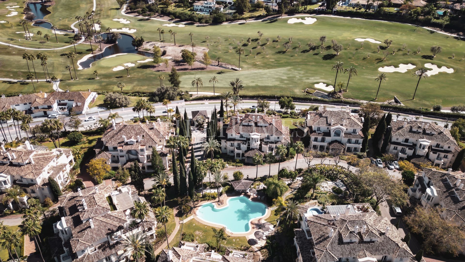 Penthouse, panoramic views, Las Alamandas, Nueva Andalucia, Marbella