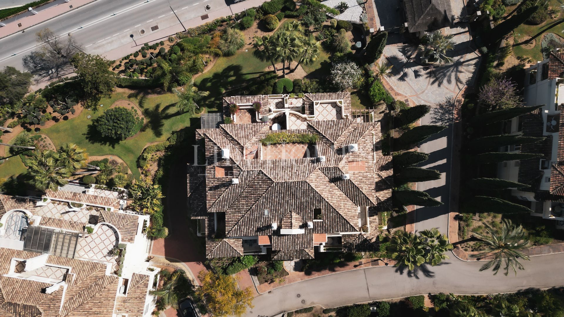 Penthouse, panoramic views, Las Alamandas, Nueva Andalucia, Marbella