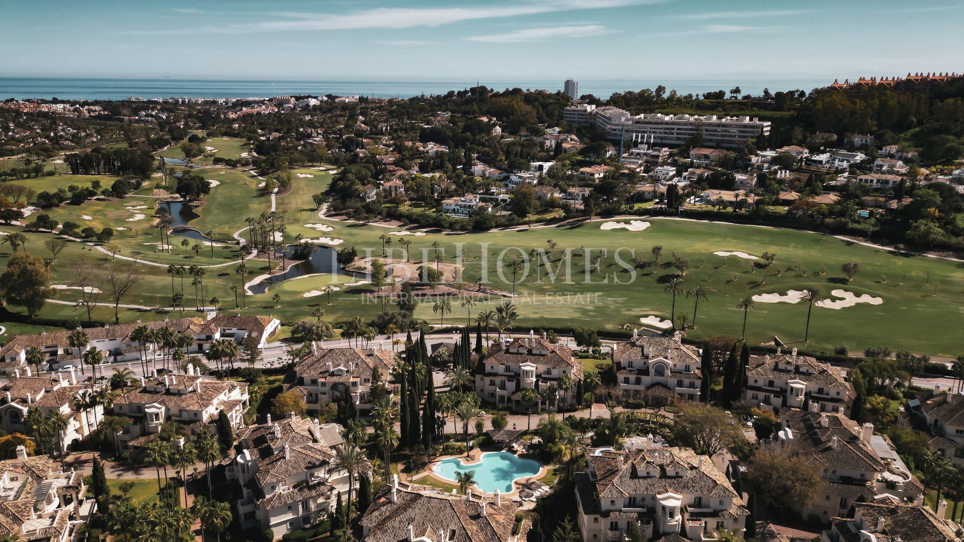 Penthouse, panoramic views, Las Alamandas, Nueva Andalucia, Marbella