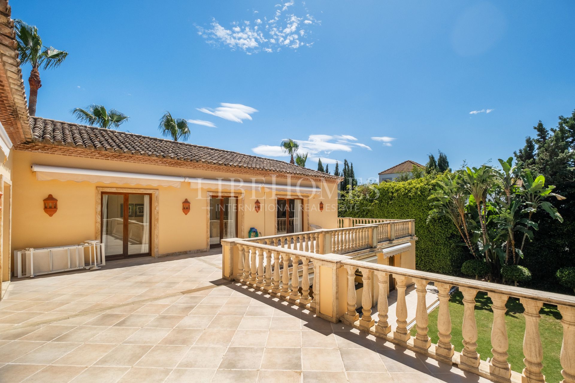 Traditional Andalusian-style villa in Nueva Andalucía, Marbella