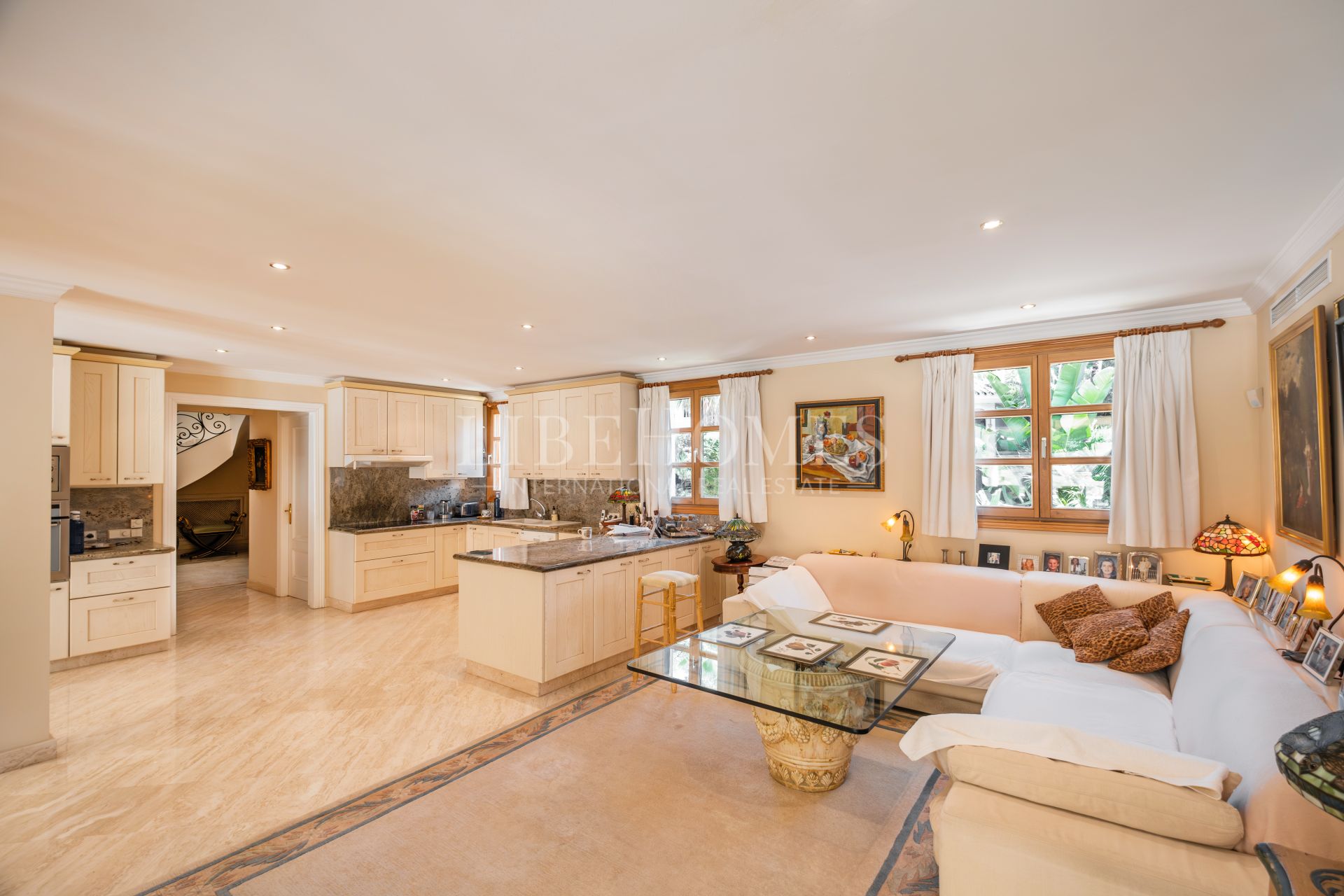 Traditional Andalusian-style villa in Nueva Andalucía, Marbella