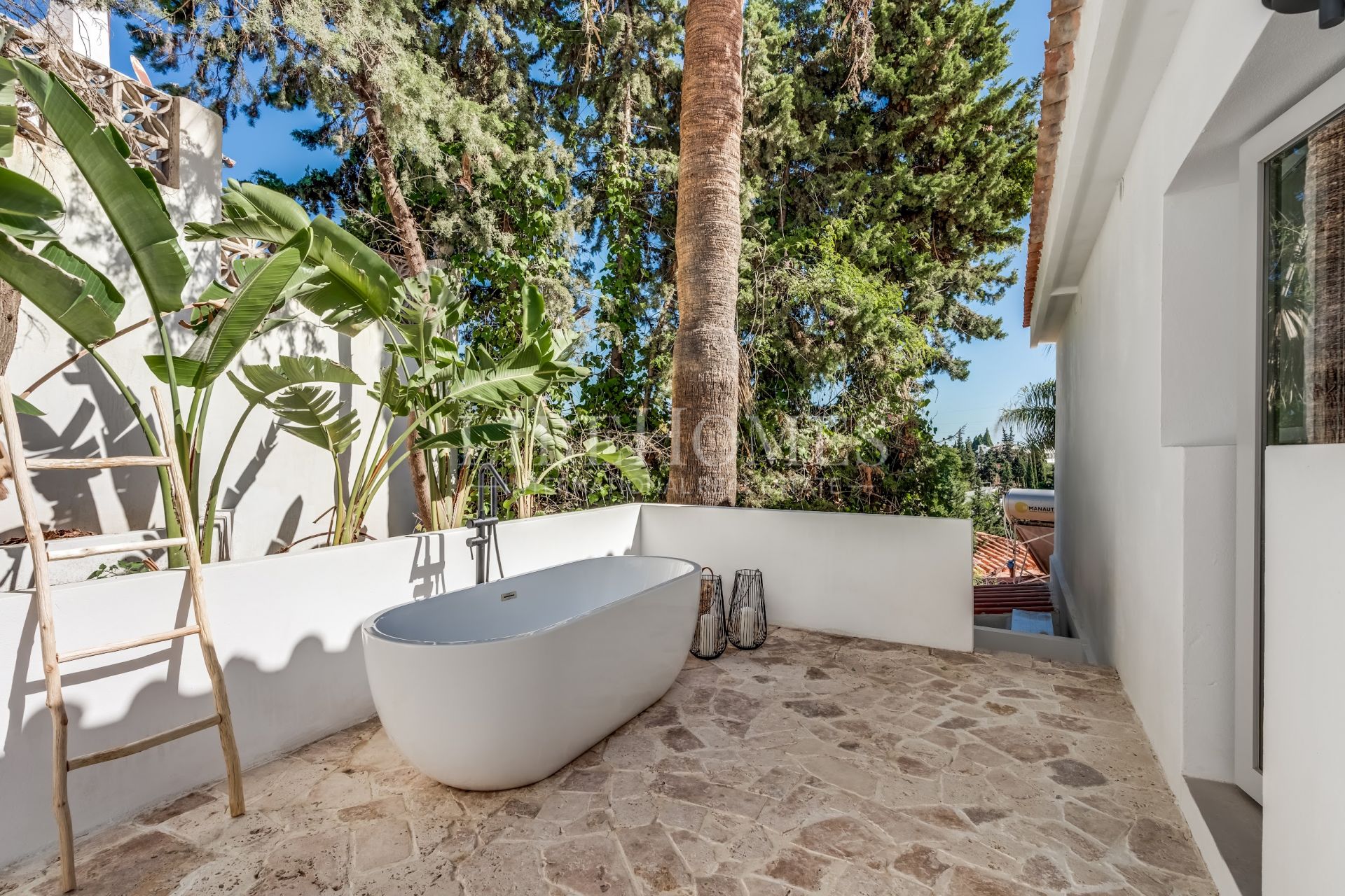 Beautiful, newly renovated villa in Nueva Andalucia, Marbella