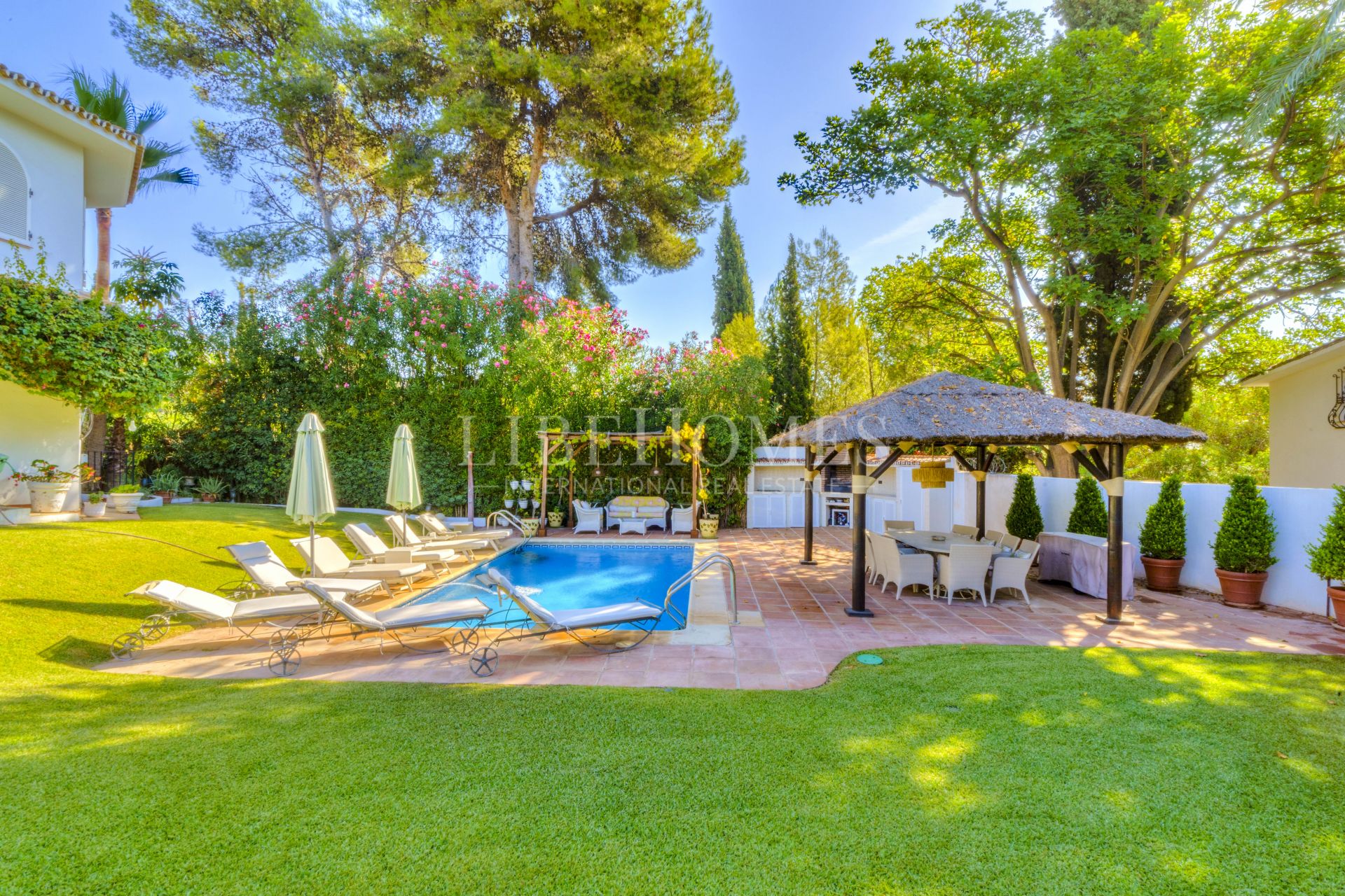 Wonderful Andalusian villa in Rocío de Nagüeles, Marbella Golden Mile
