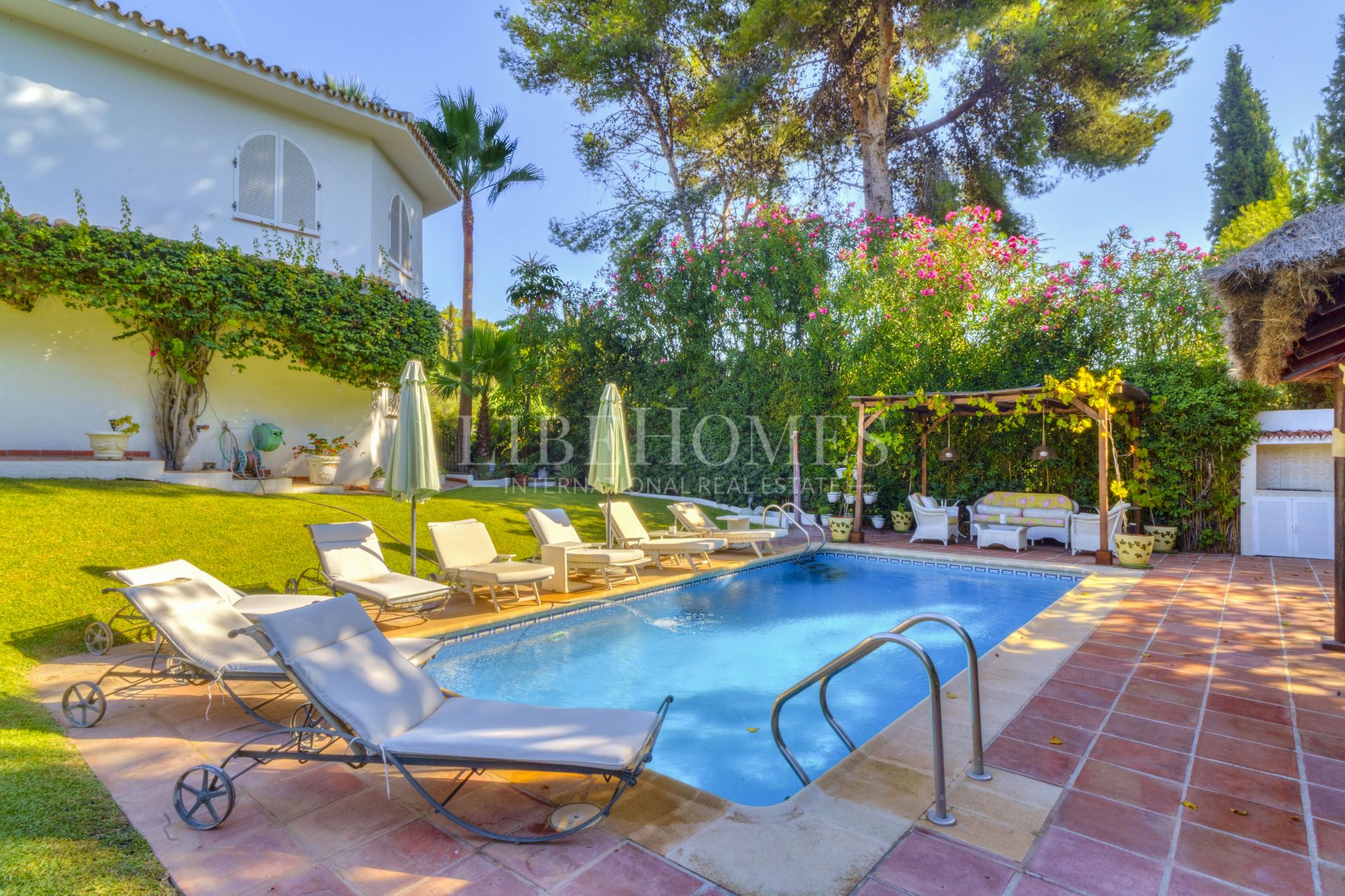Wonderful Andalusian villa in Rocío de Nagüeles, Marbella Golden Mile