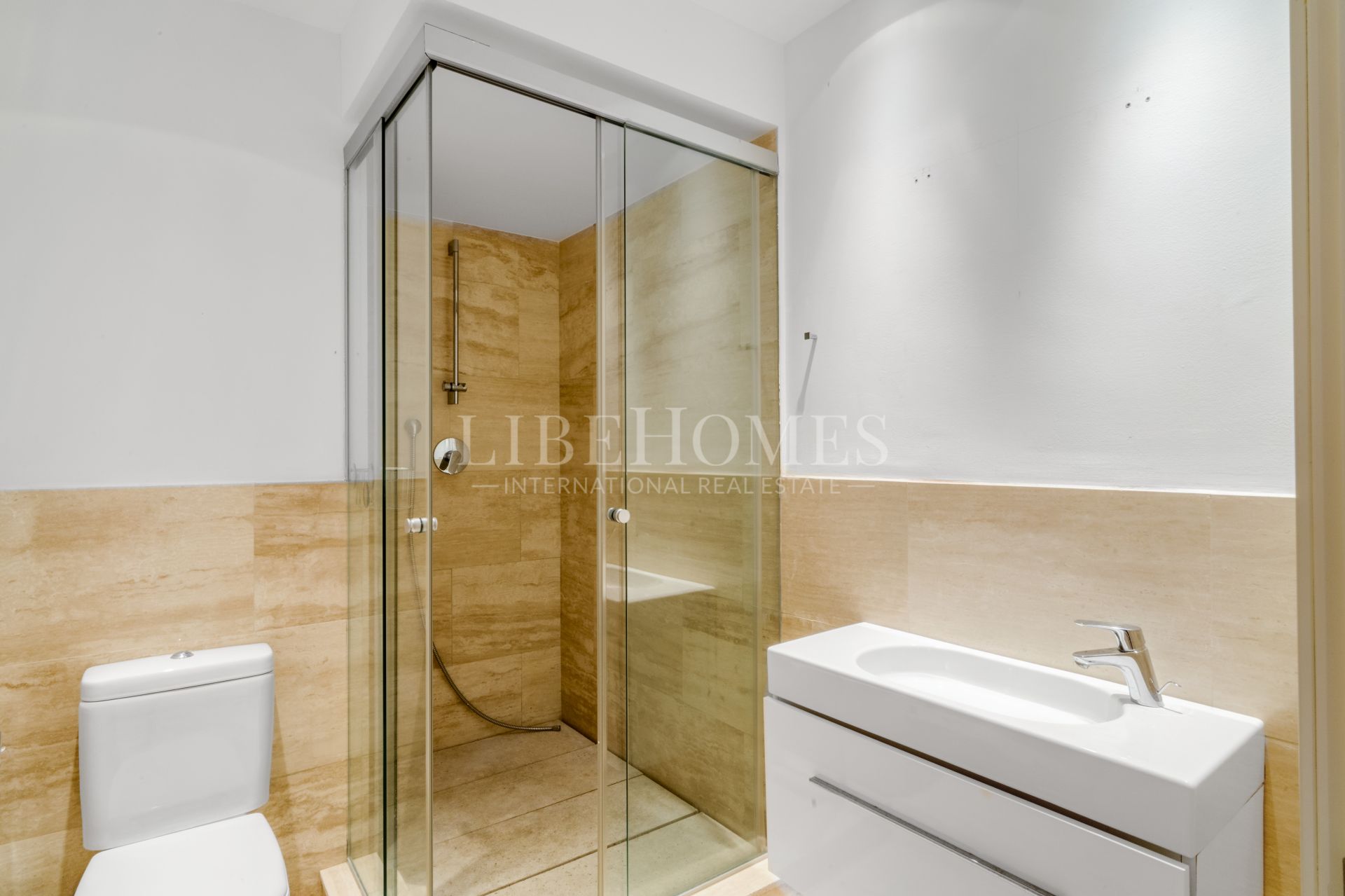 Villa de luxe à Lomas de Magna Marbella, sur Marbella Golden Mile