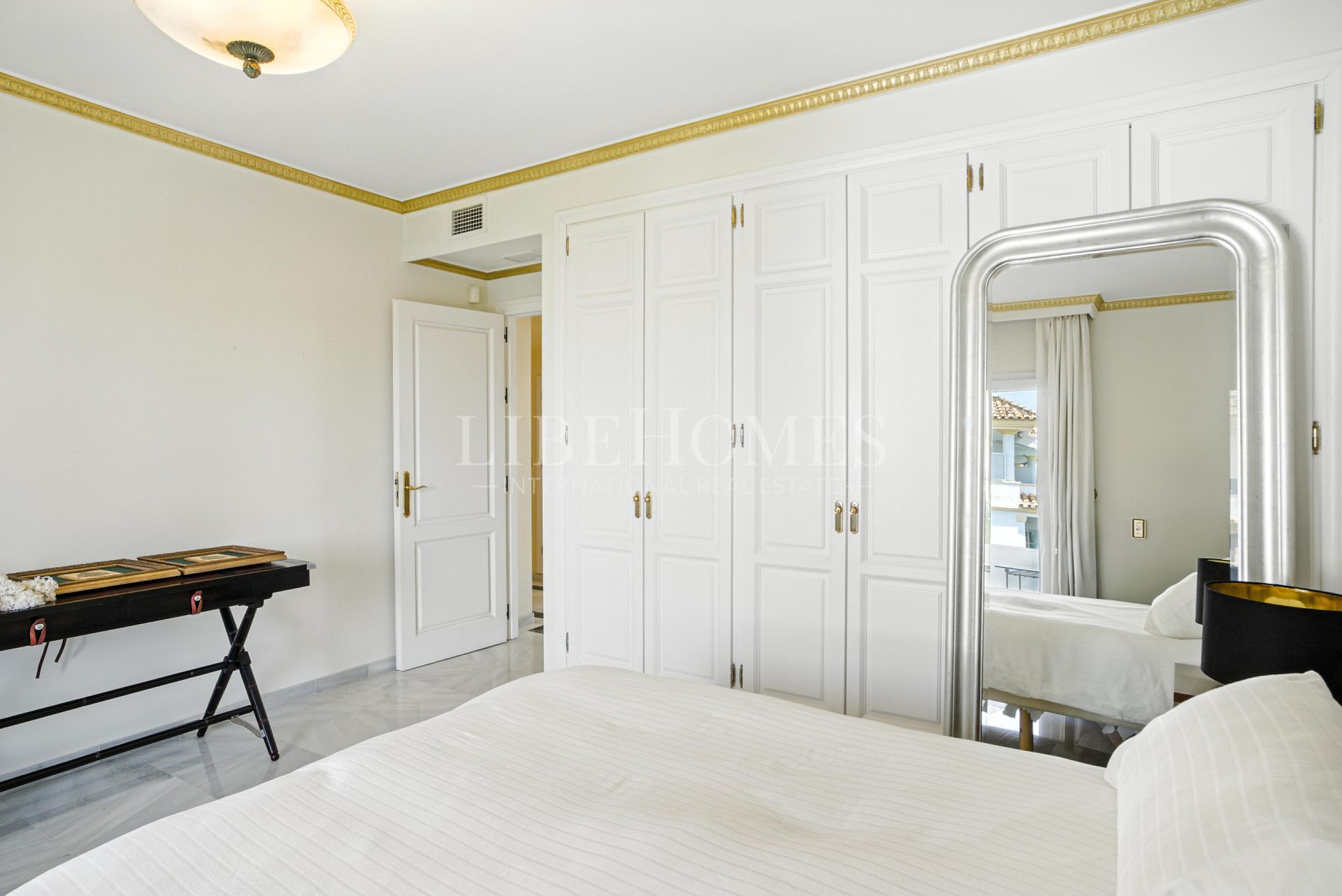 Пентхаус дуплекс на продажу в Monte Paraiso, Золотая Миля