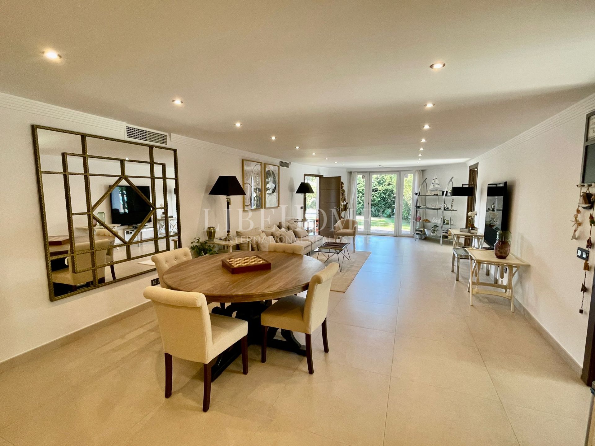 Villa close to the beach in San Pedro de Alcántara, Marbella