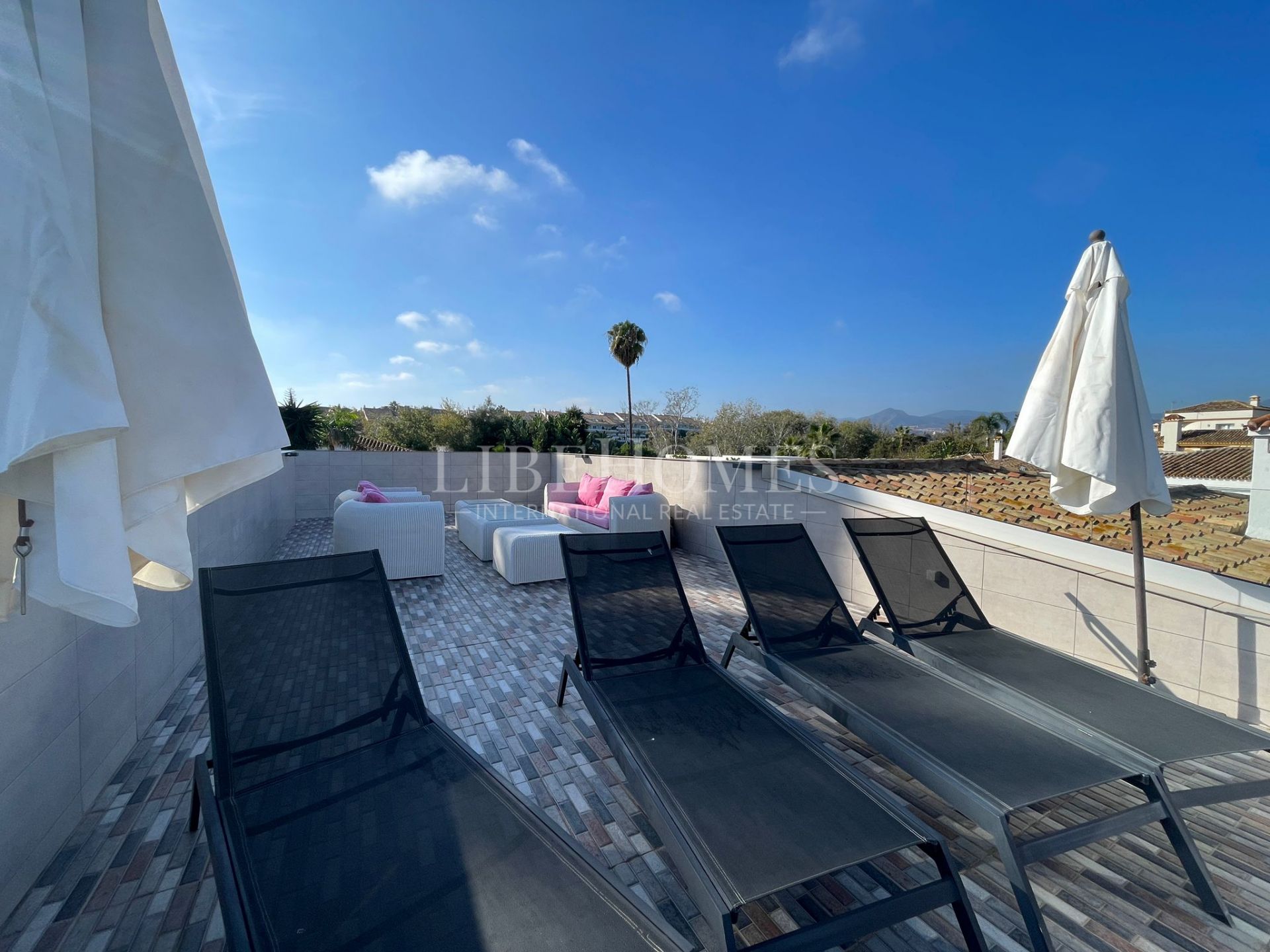 Villa close to the beach in San Pedro de Alcántara, Marbella