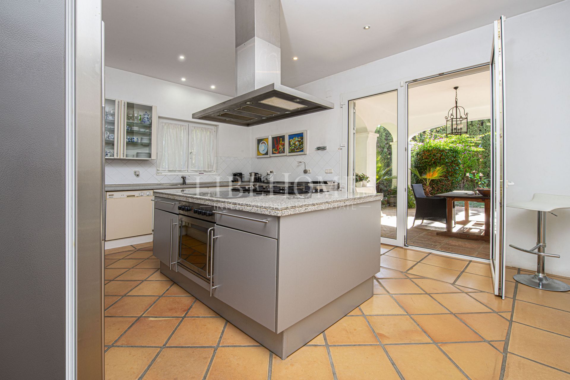 Вилла на продажу в Guadalmina Baja, Сан Педро де Алькантара