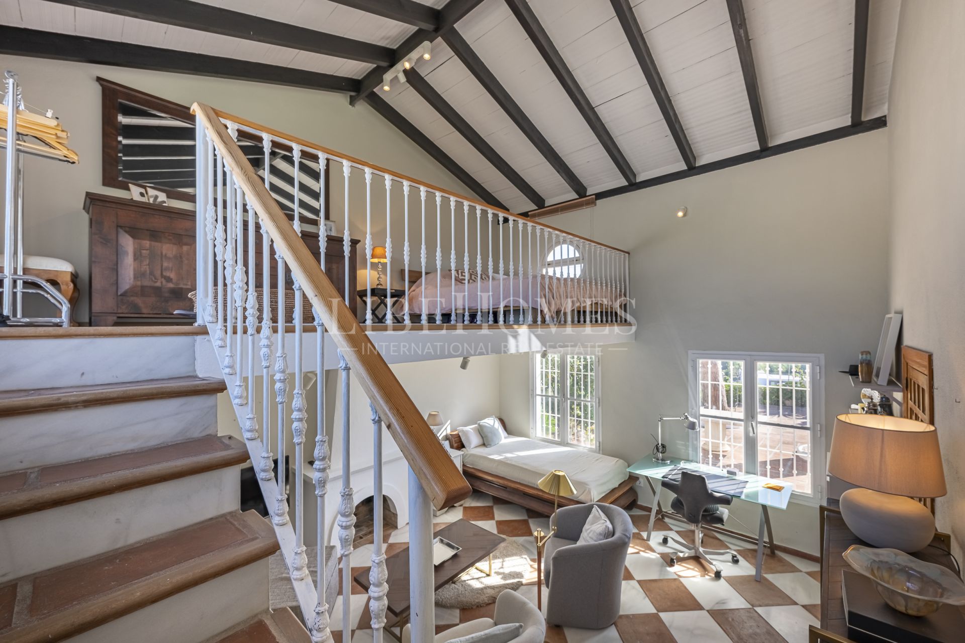 Villa with beautiful panoramic views in Guadalmina Alta, Marbella